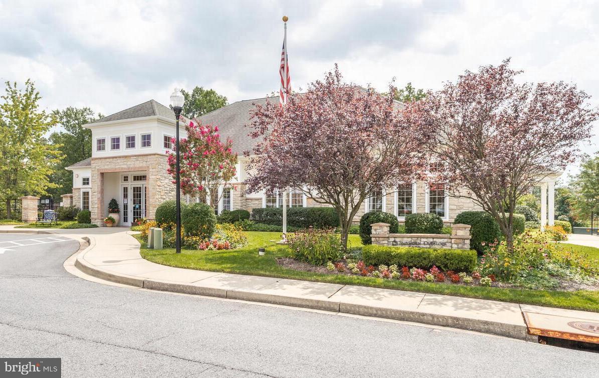 SNOWDEN OVERLOOK - Residential