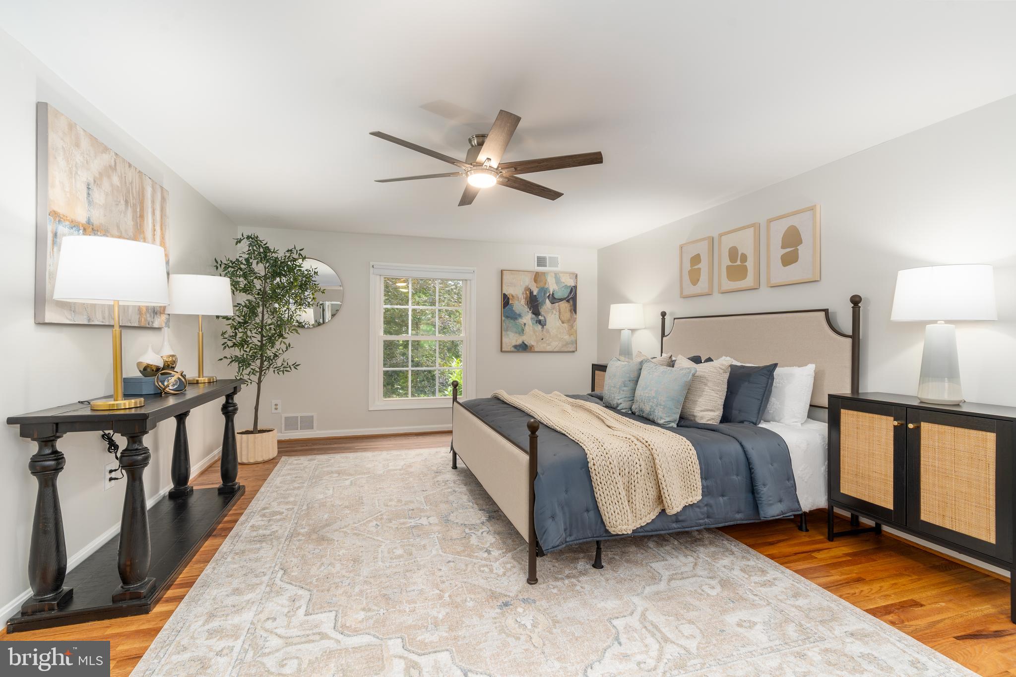 FOX HILLS - Residential