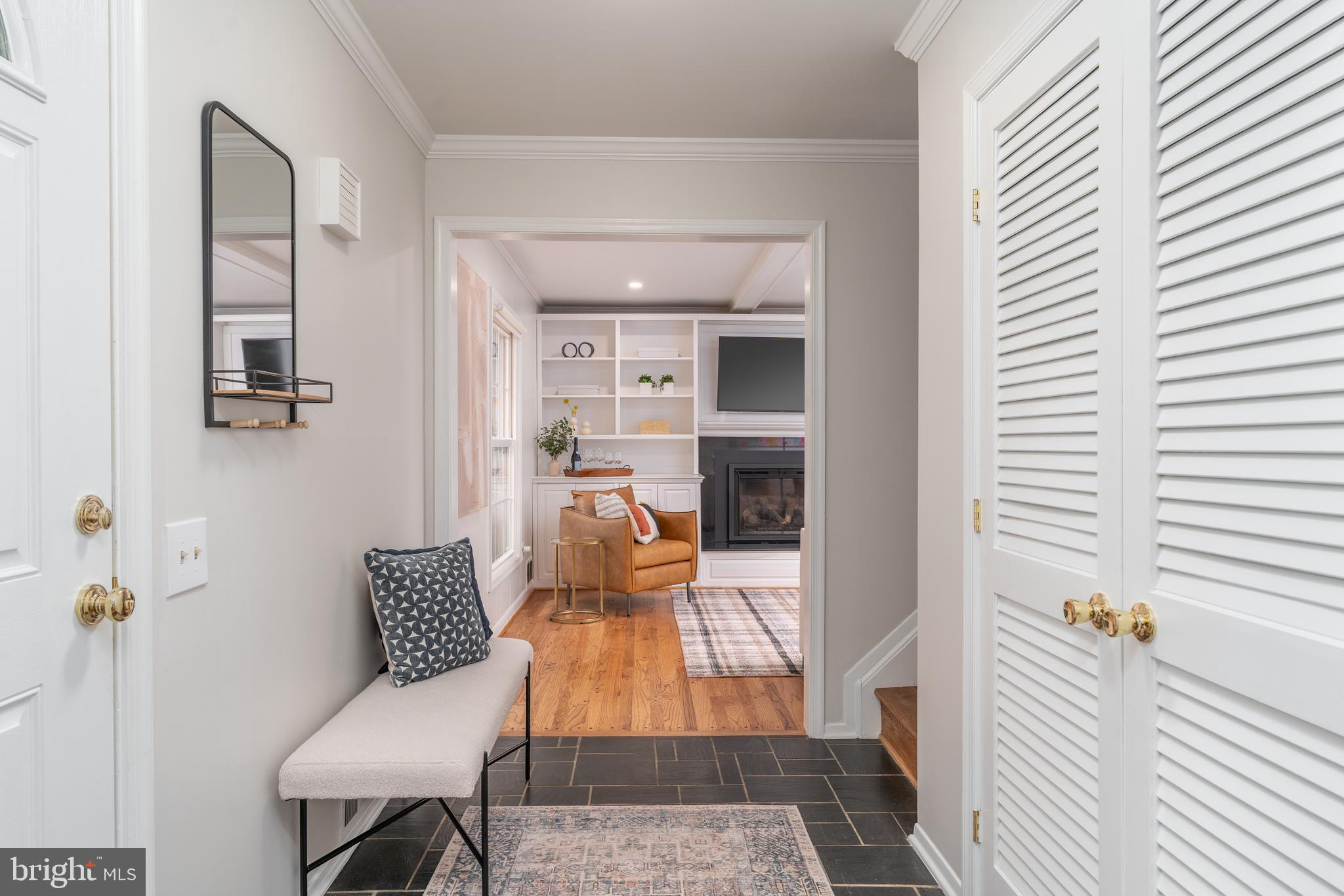 FOX HILLS - Residential