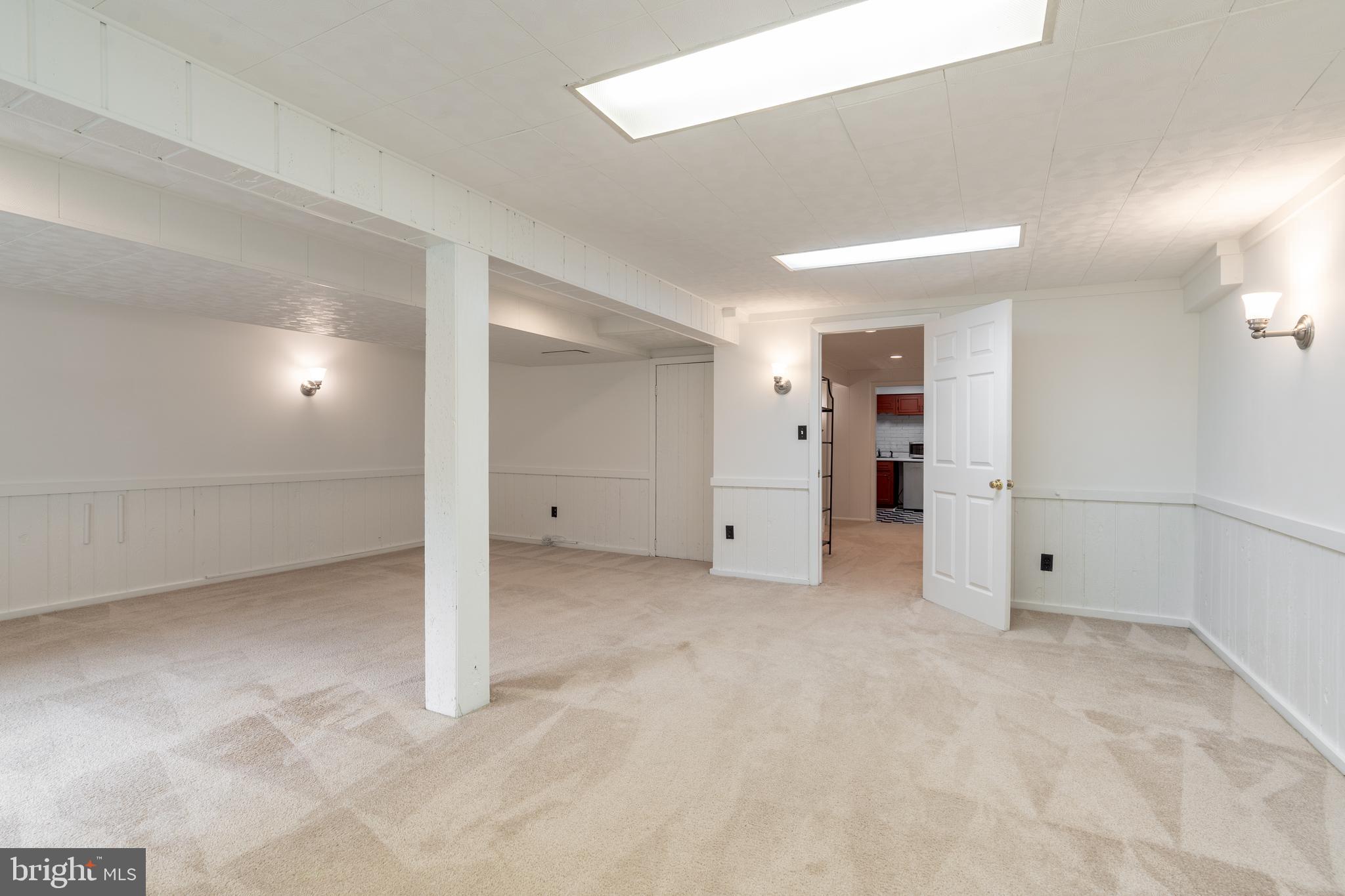 FOX HILLS - Residential