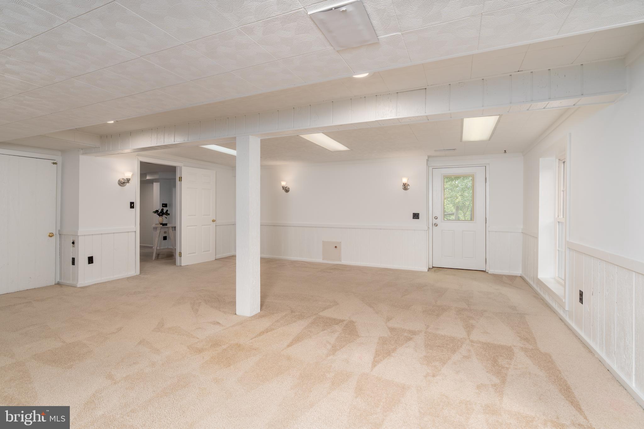 FOX HILLS - Residential