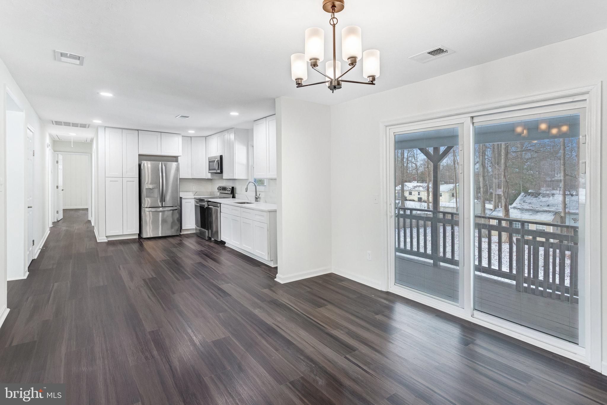 LAKE ARROWHEAD - Residential