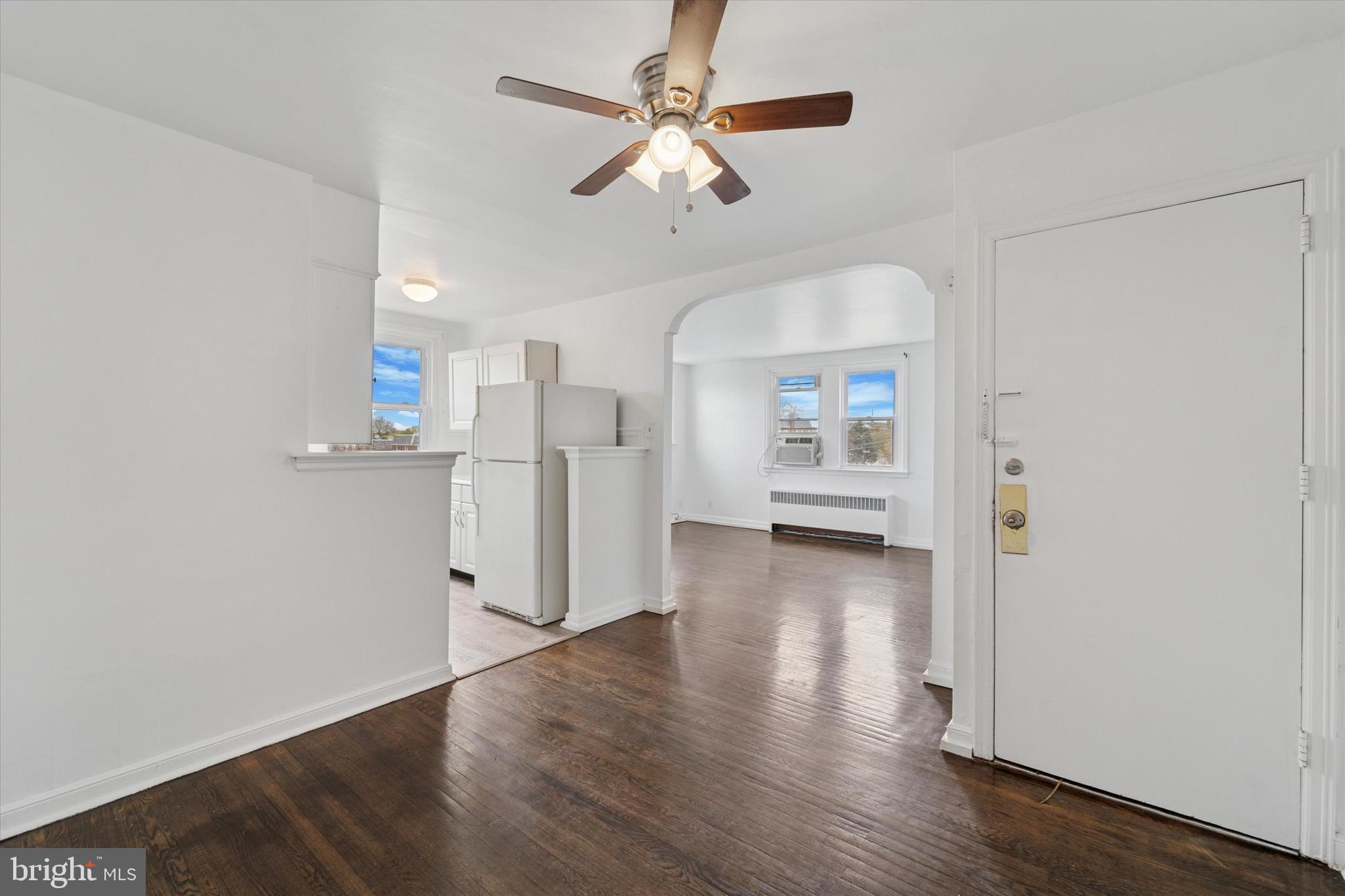 OXFORD CIRCLE - Residential Income