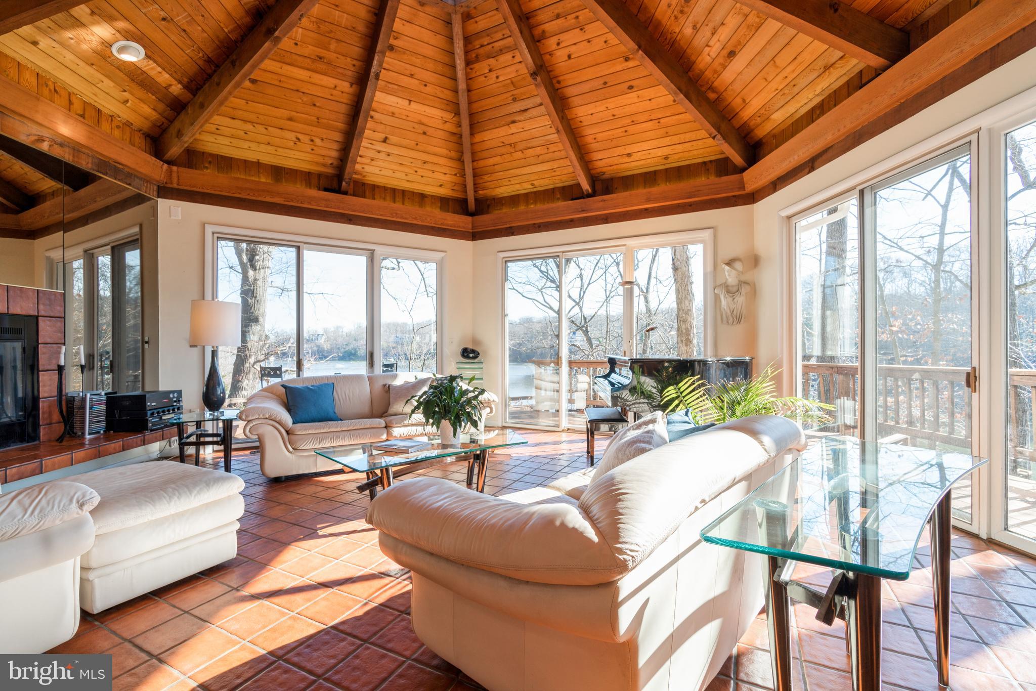 THE DOWNS - Residential