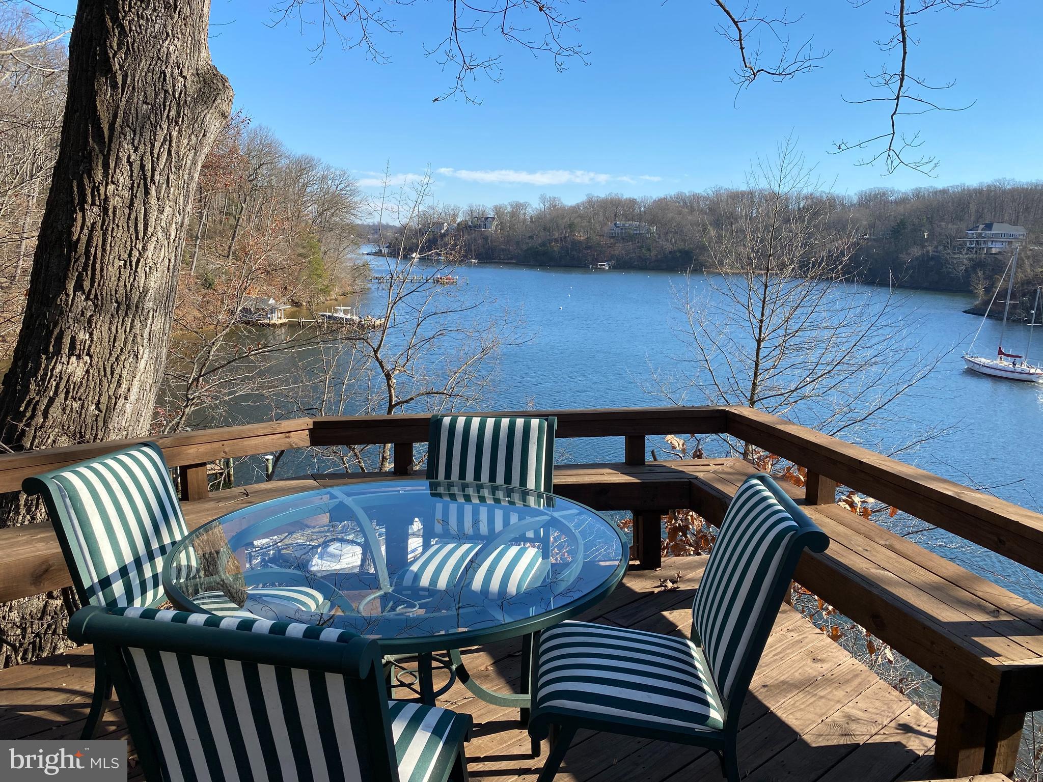 THE DOWNS - Residential