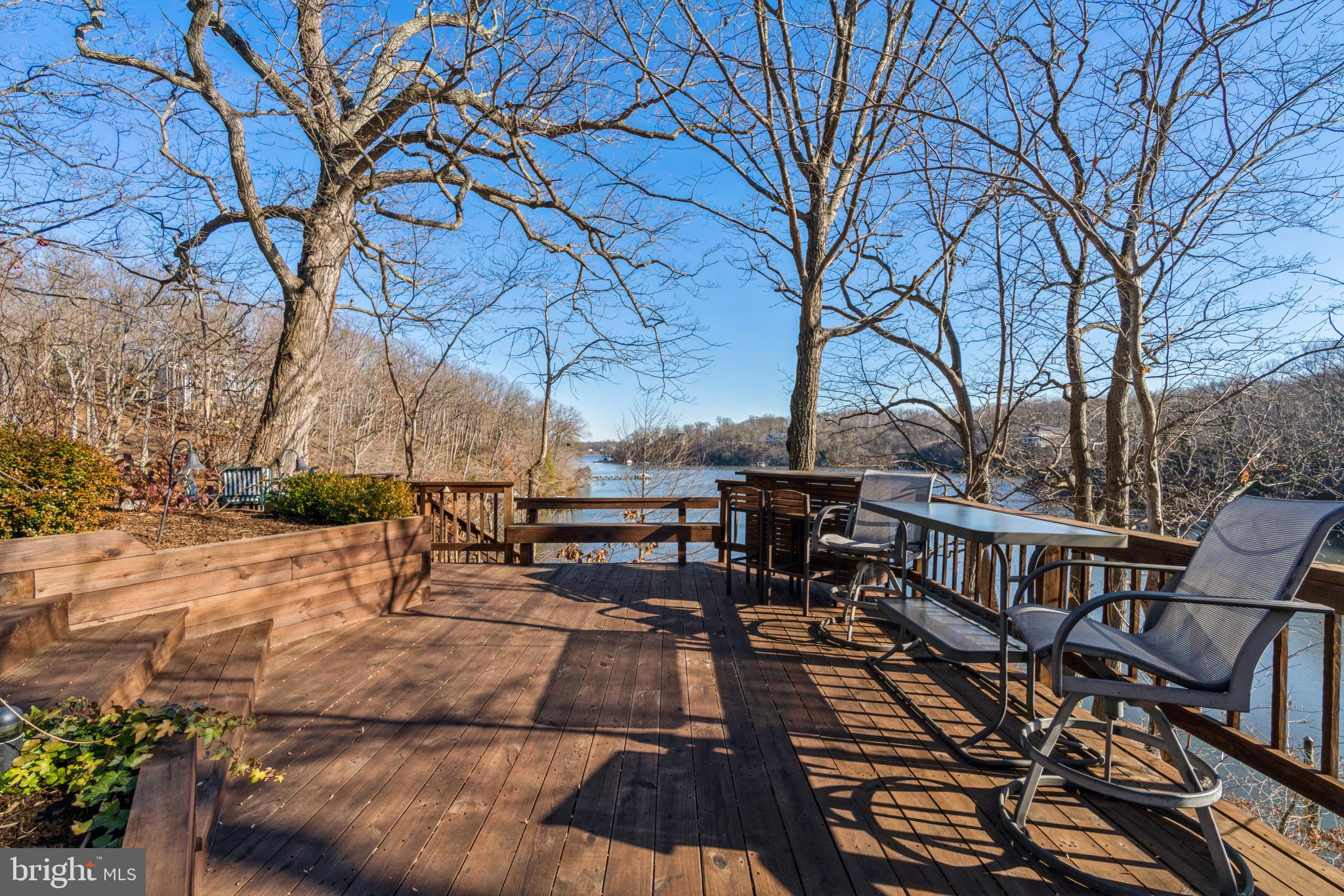 THE DOWNS - Residential