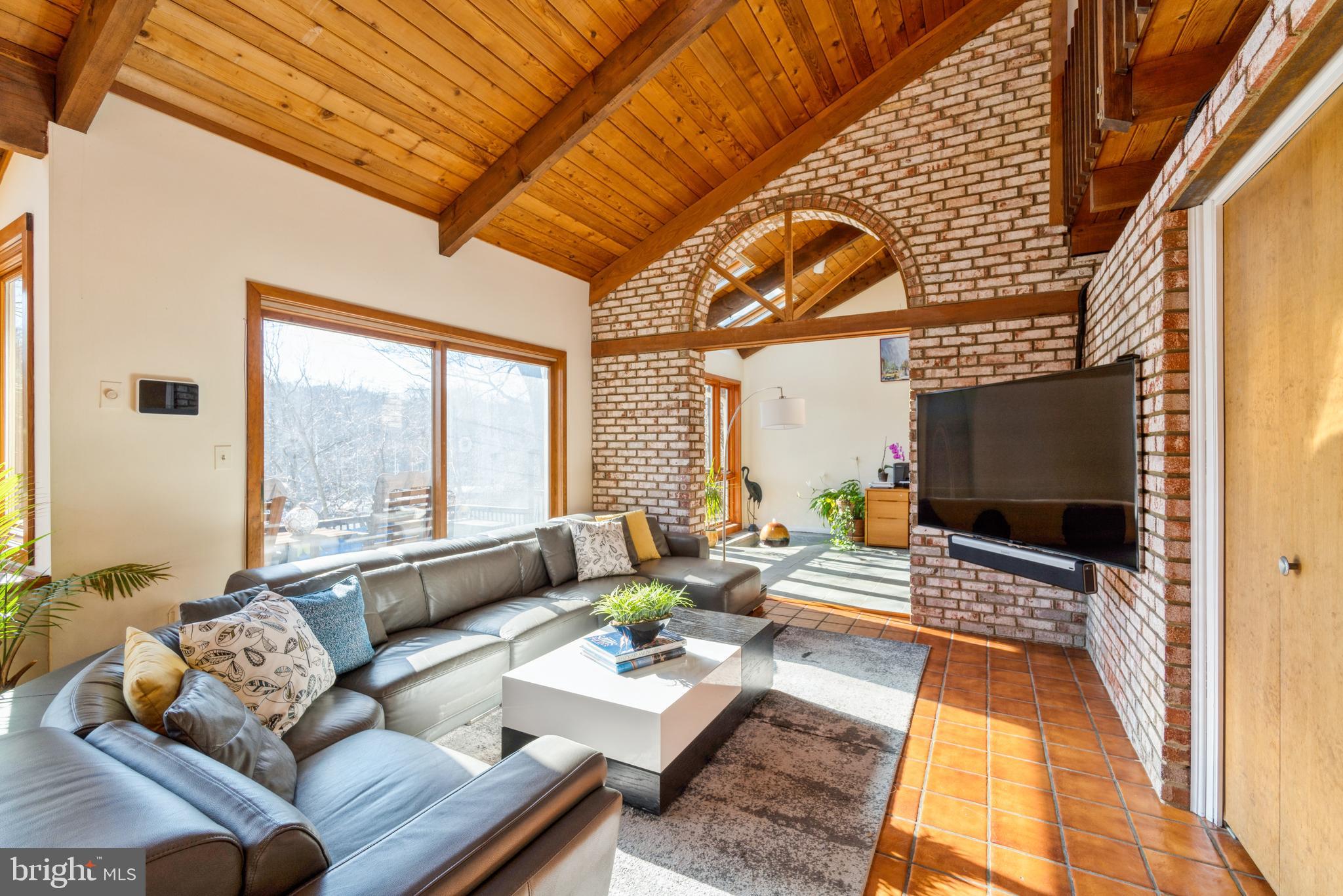 THE DOWNS - Residential