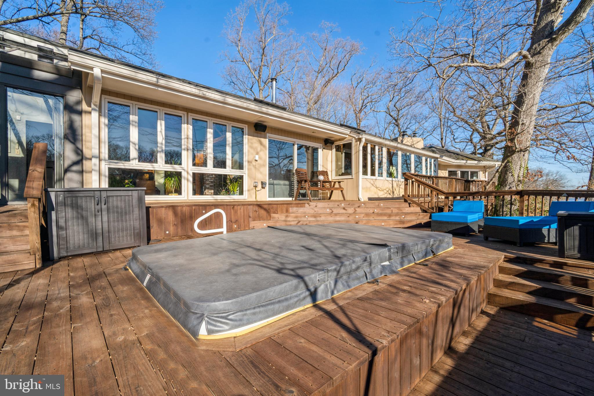 THE DOWNS - Residential