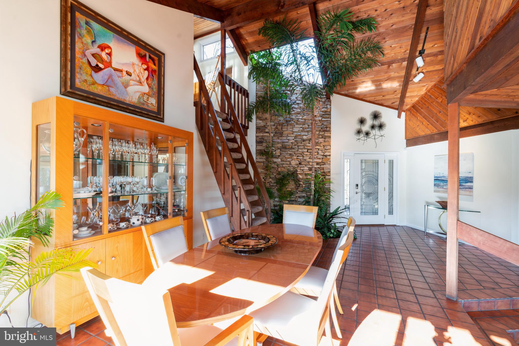 THE DOWNS - Residential