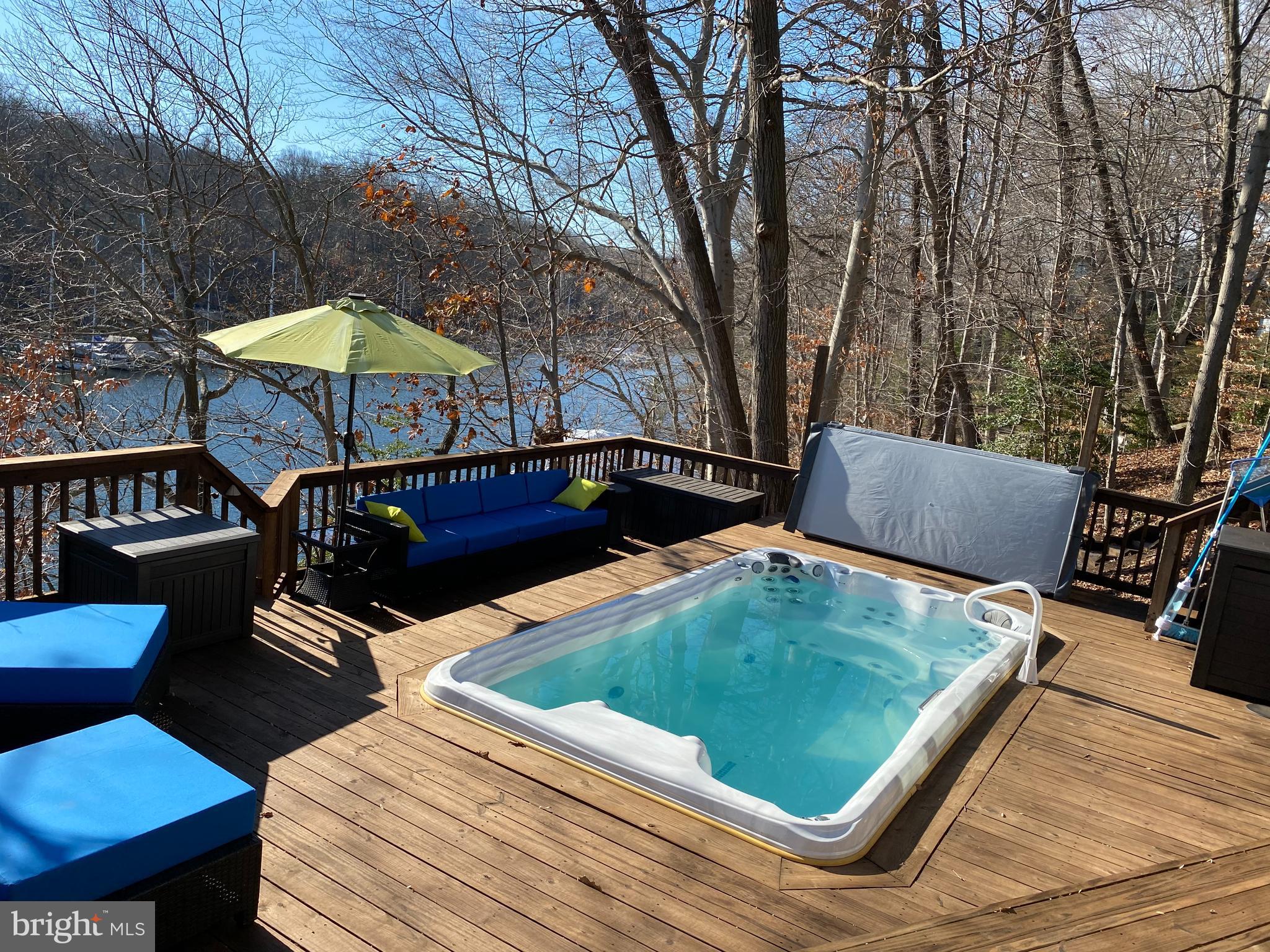 THE DOWNS - Residential