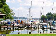 THE DOWNS - Residential