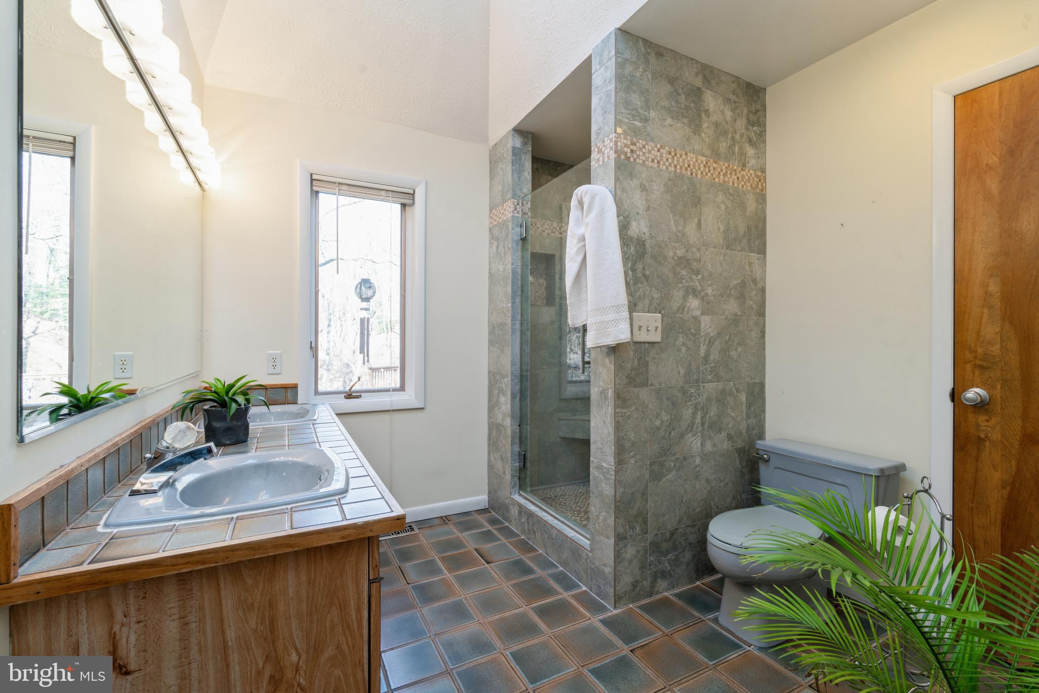 THE DOWNS - Residential