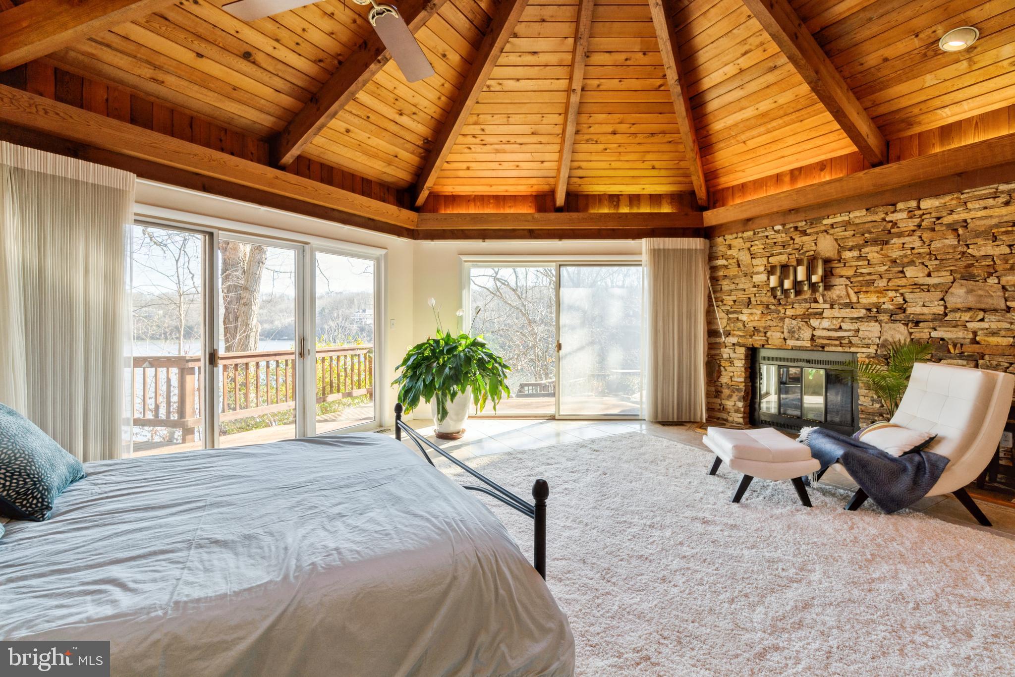 THE DOWNS - Residential