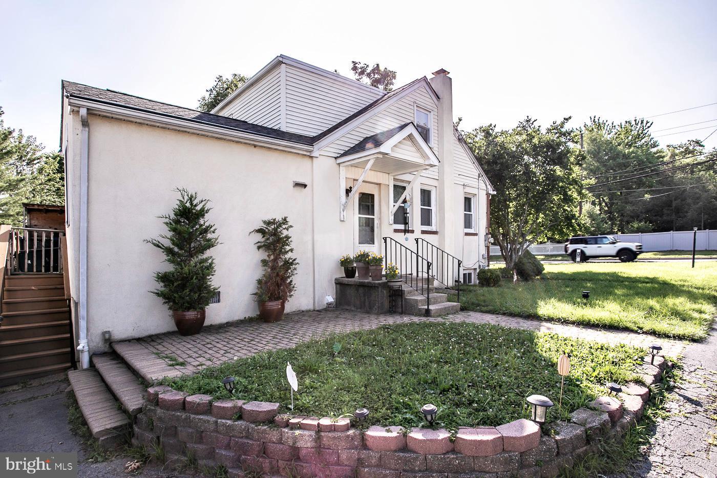 2916 WHITEHALL ROAD