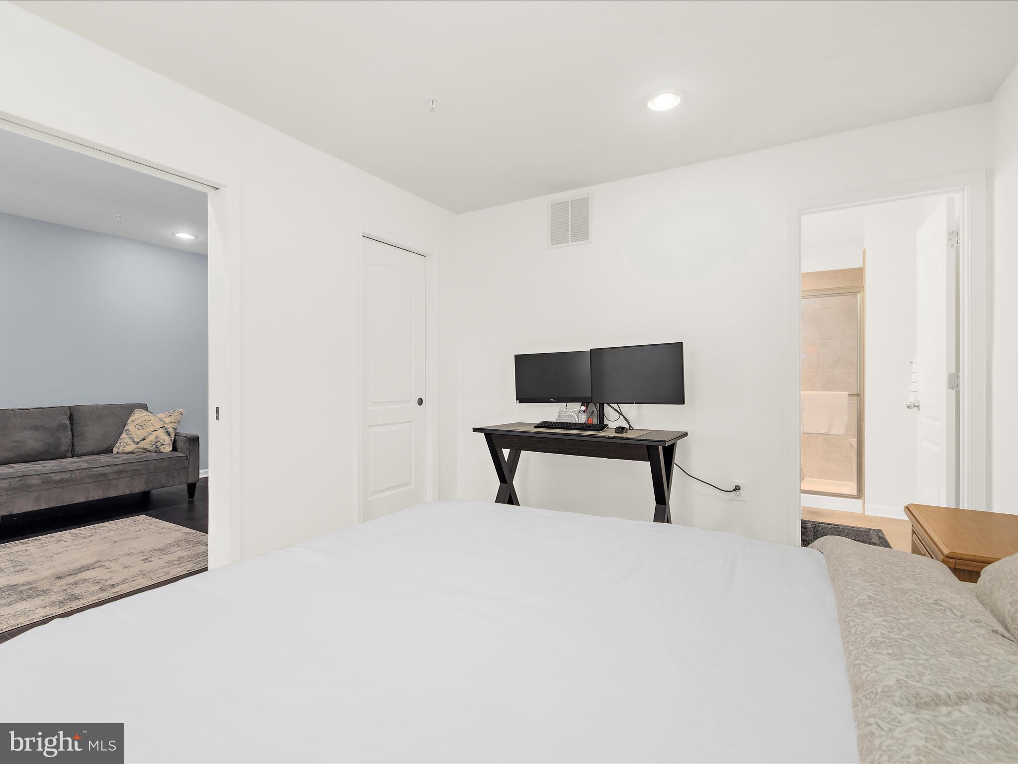 SUMMERFIELD VILLAGE - Residential