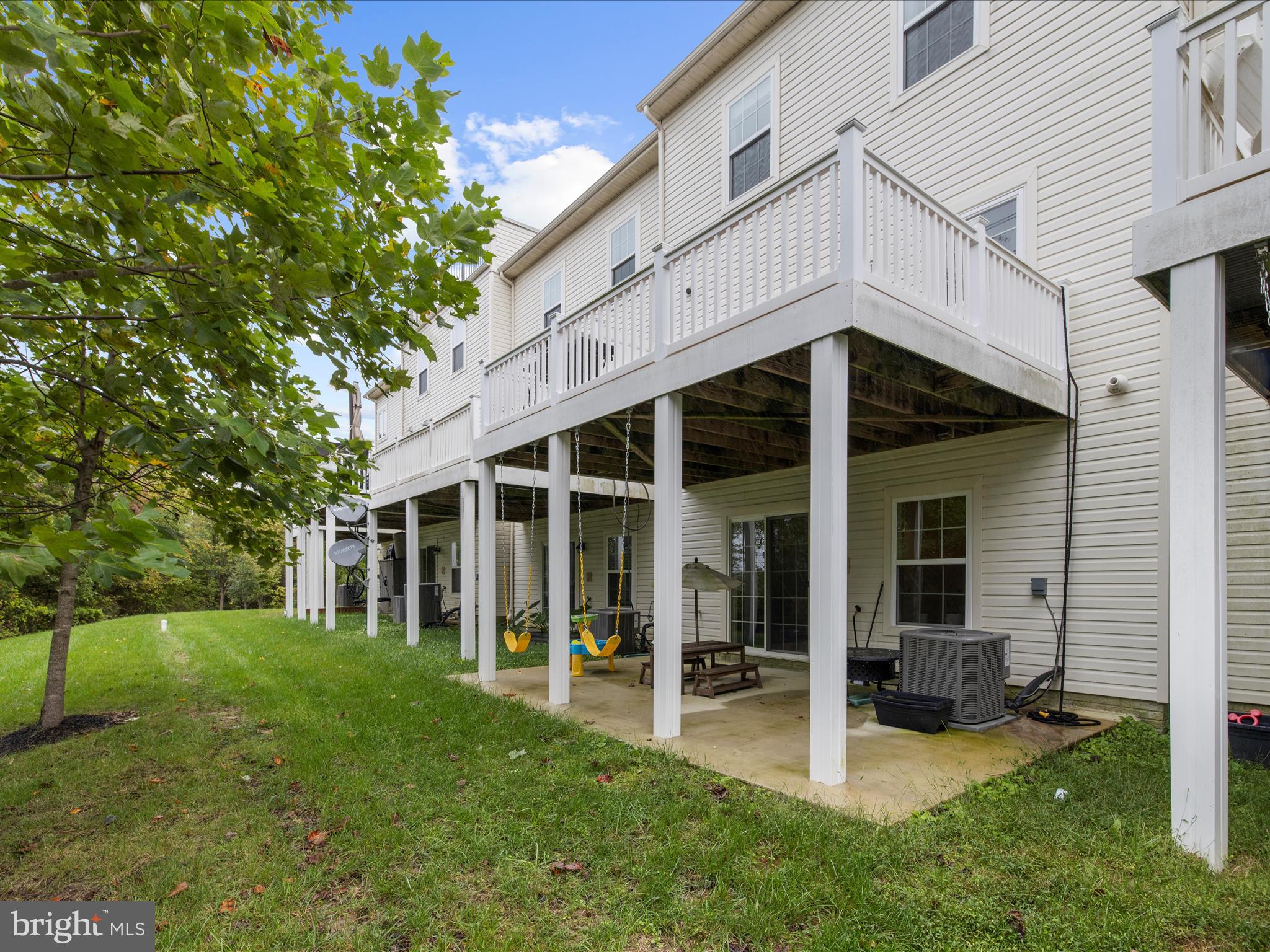 SUMMERFIELD VILLAGE - Residential