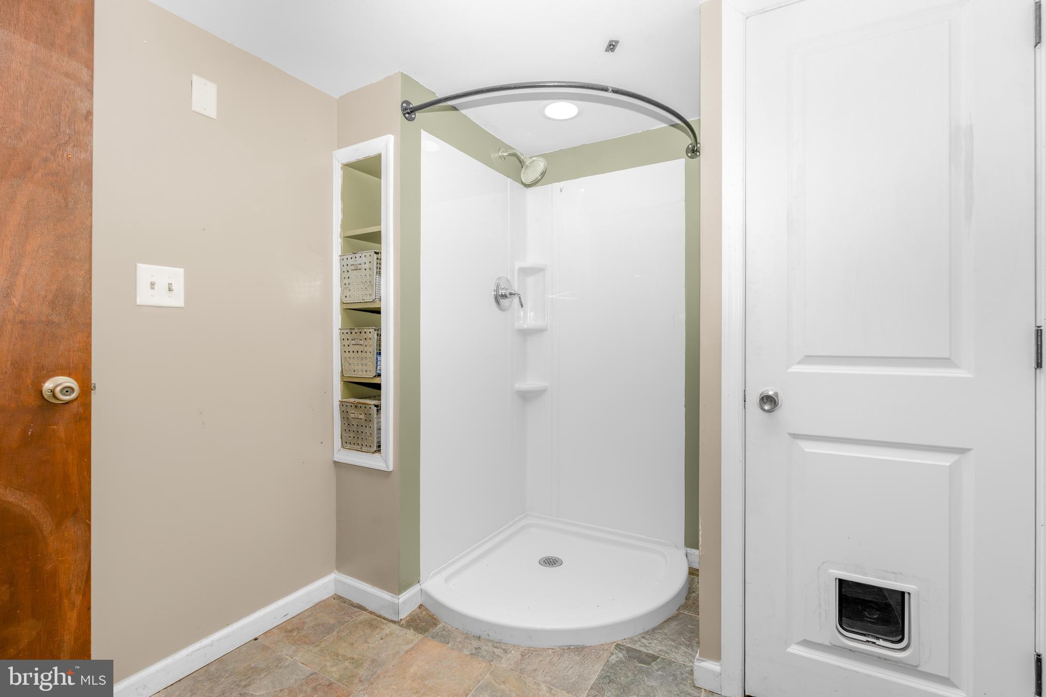 GREENBERRY HILLS - Residential