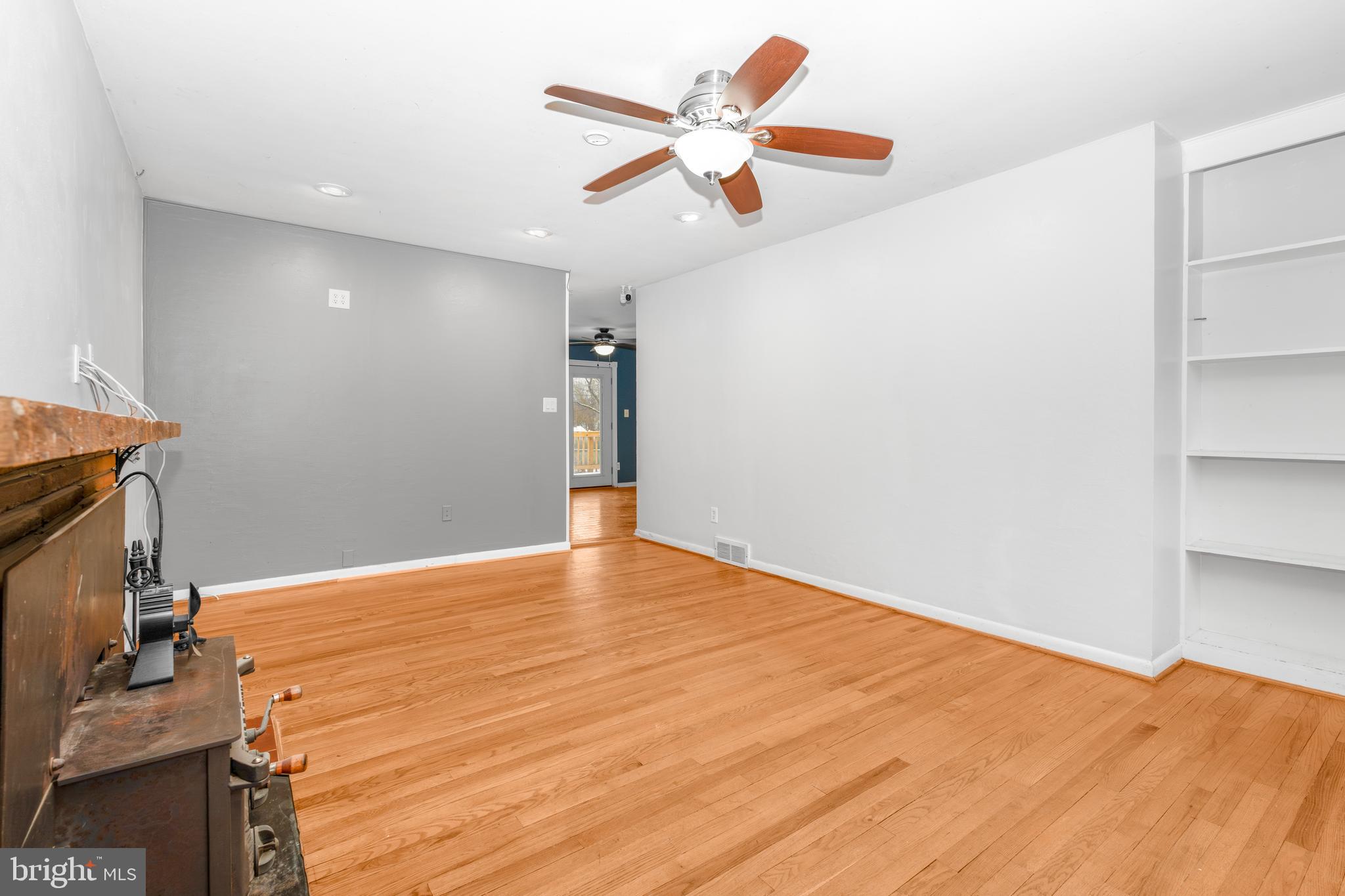 GREENBERRY HILLS - Residential