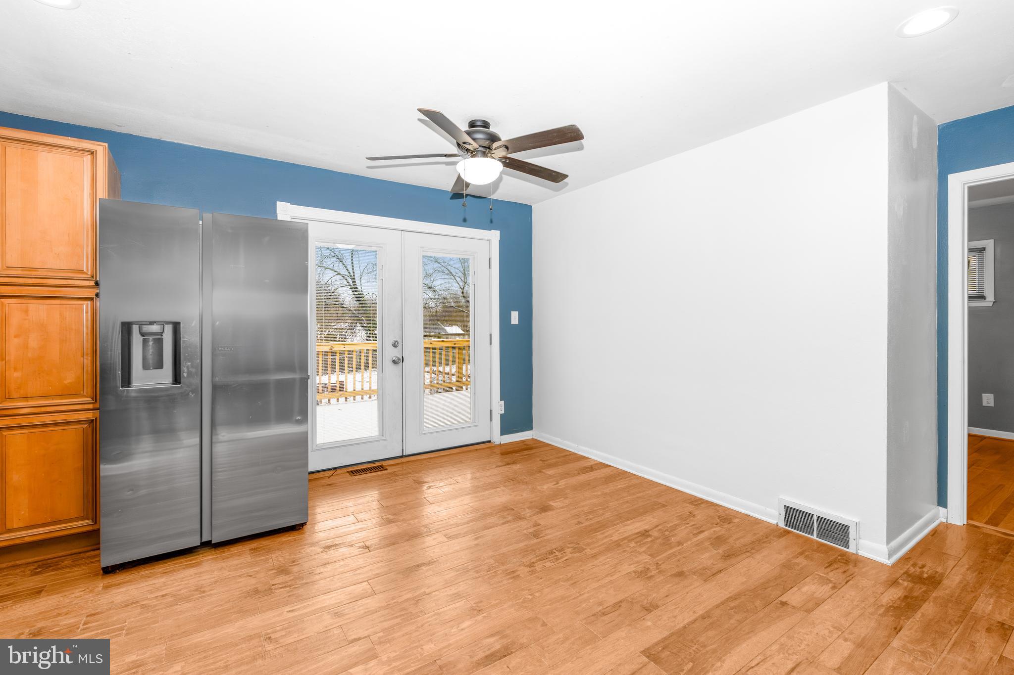 GREENBERRY HILLS - Residential