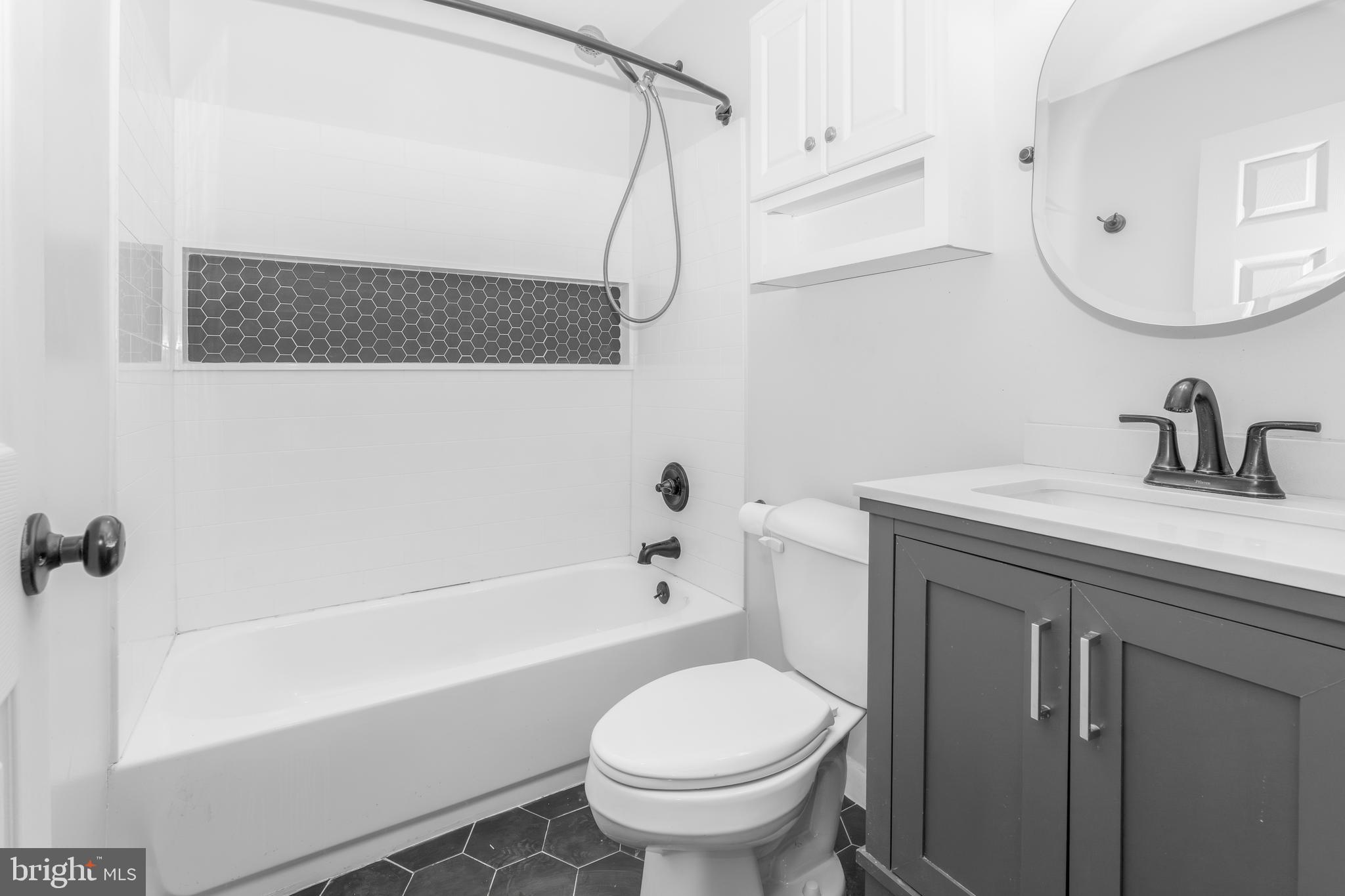 GREENBERRY HILLS - Residential