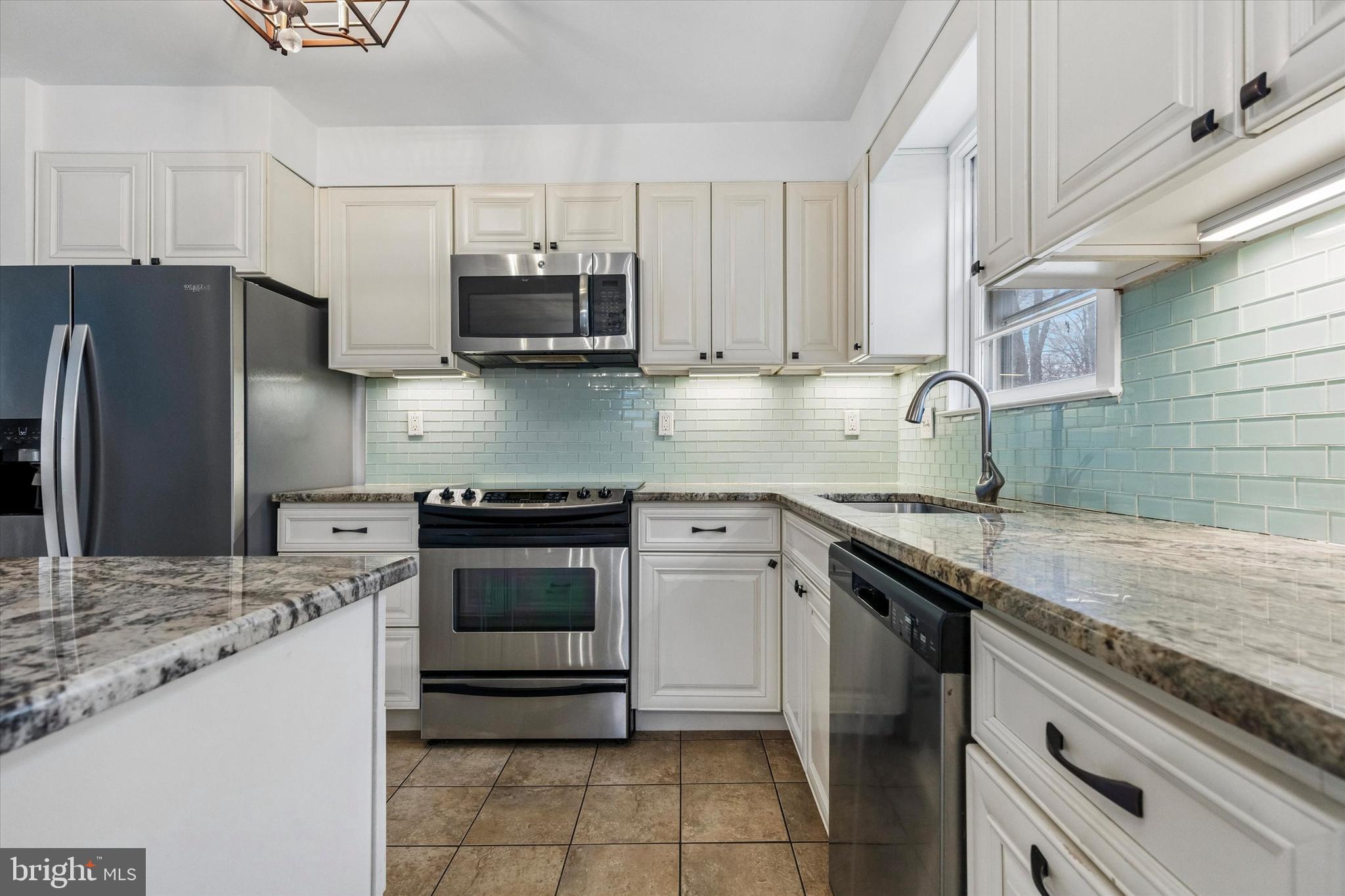 SAMUELS FARMS - Residential