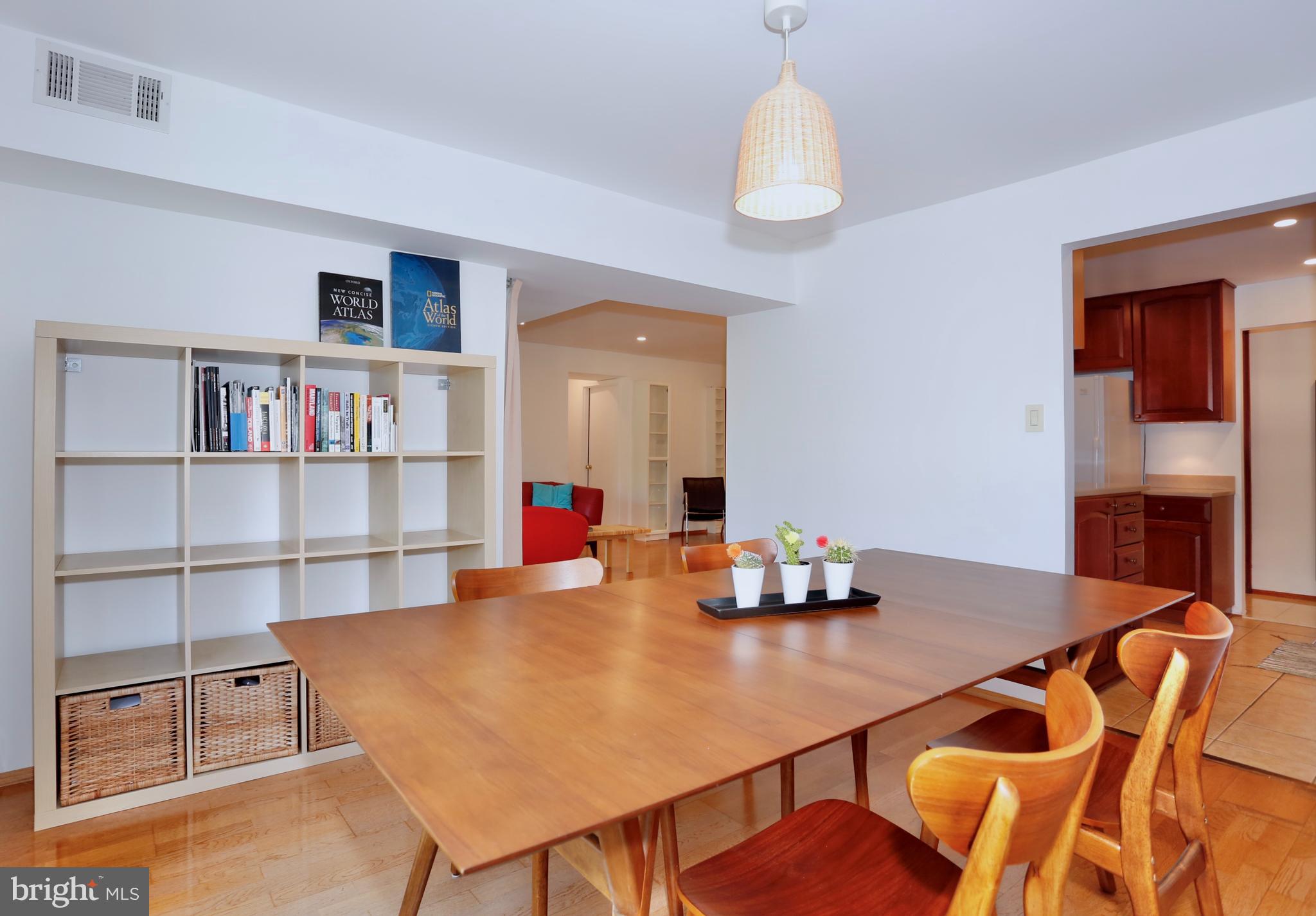 GEORGETOWN VILLAGE - Residential Lease