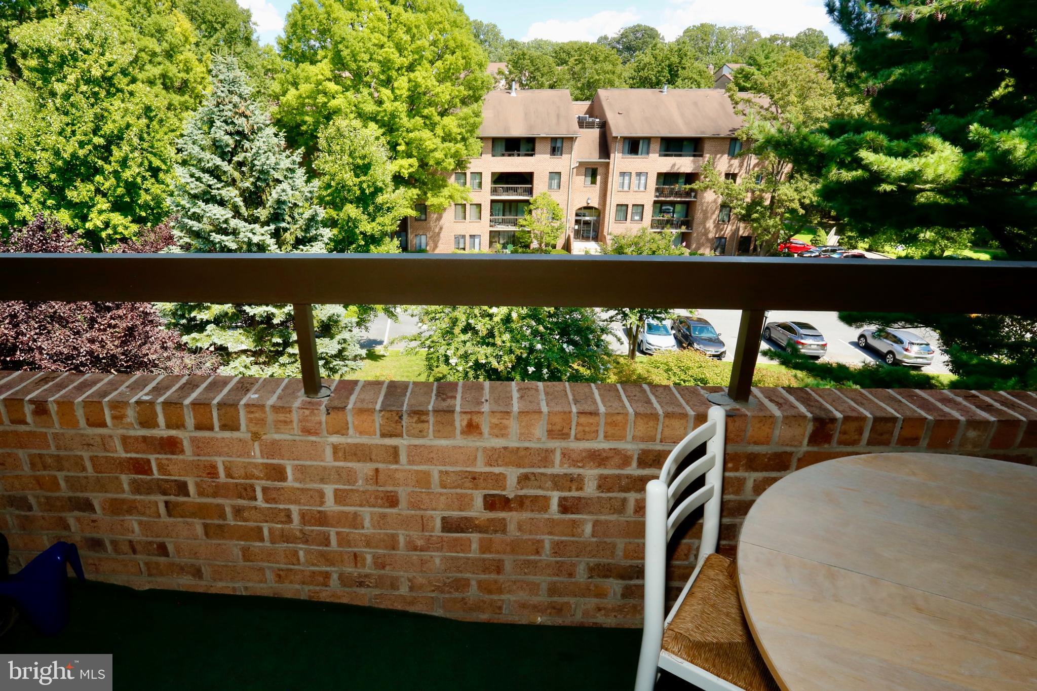 GEORGETOWN VILLAGE - Residential Lease