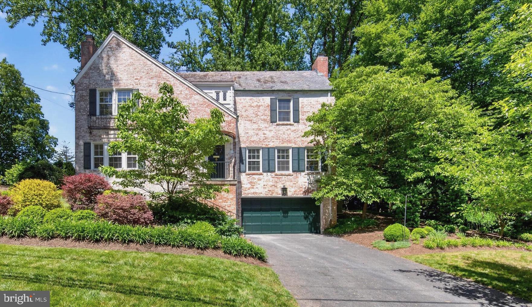ROLLINGWOOD - Residential