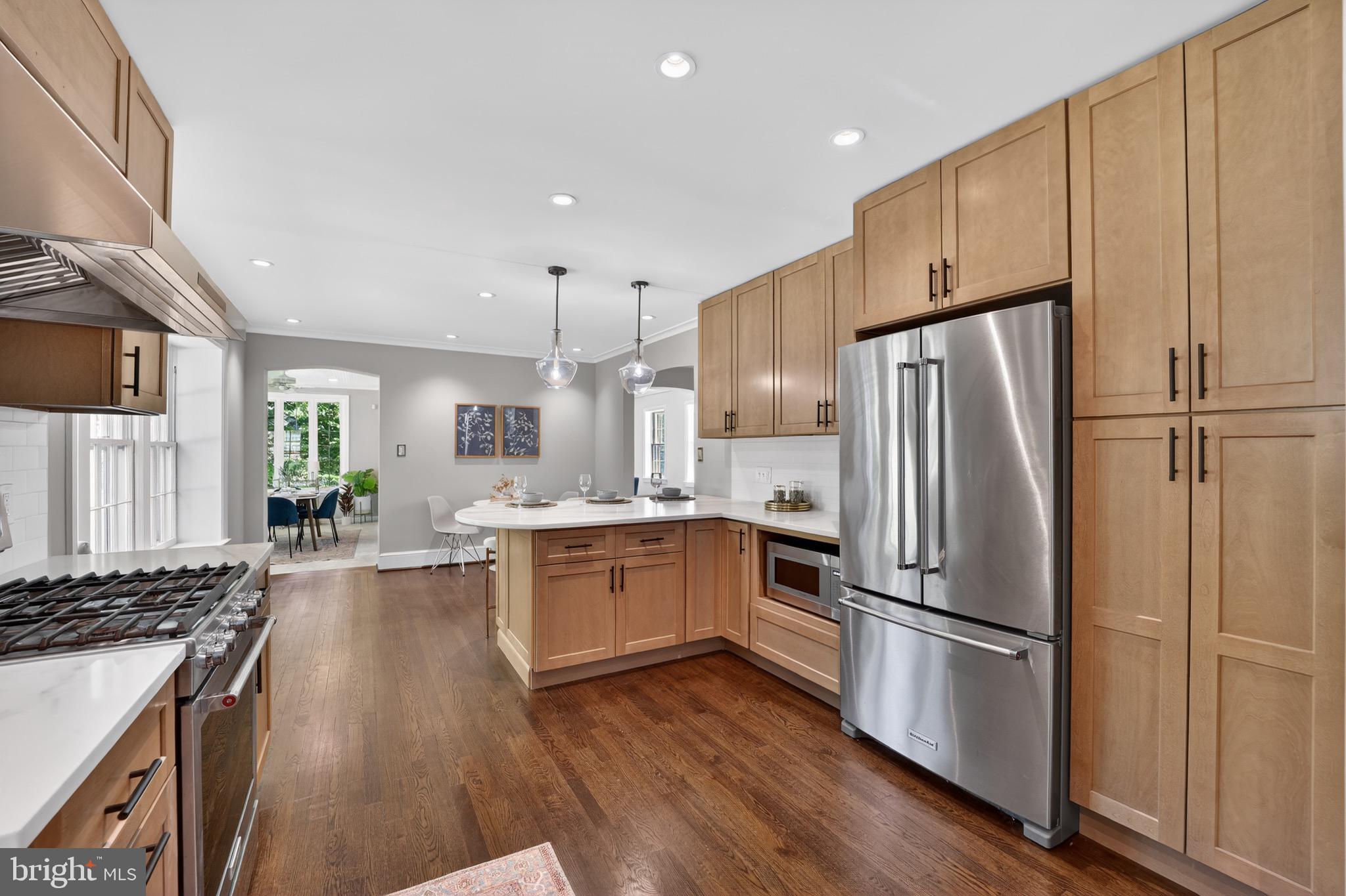 ROLLINGWOOD - Residential