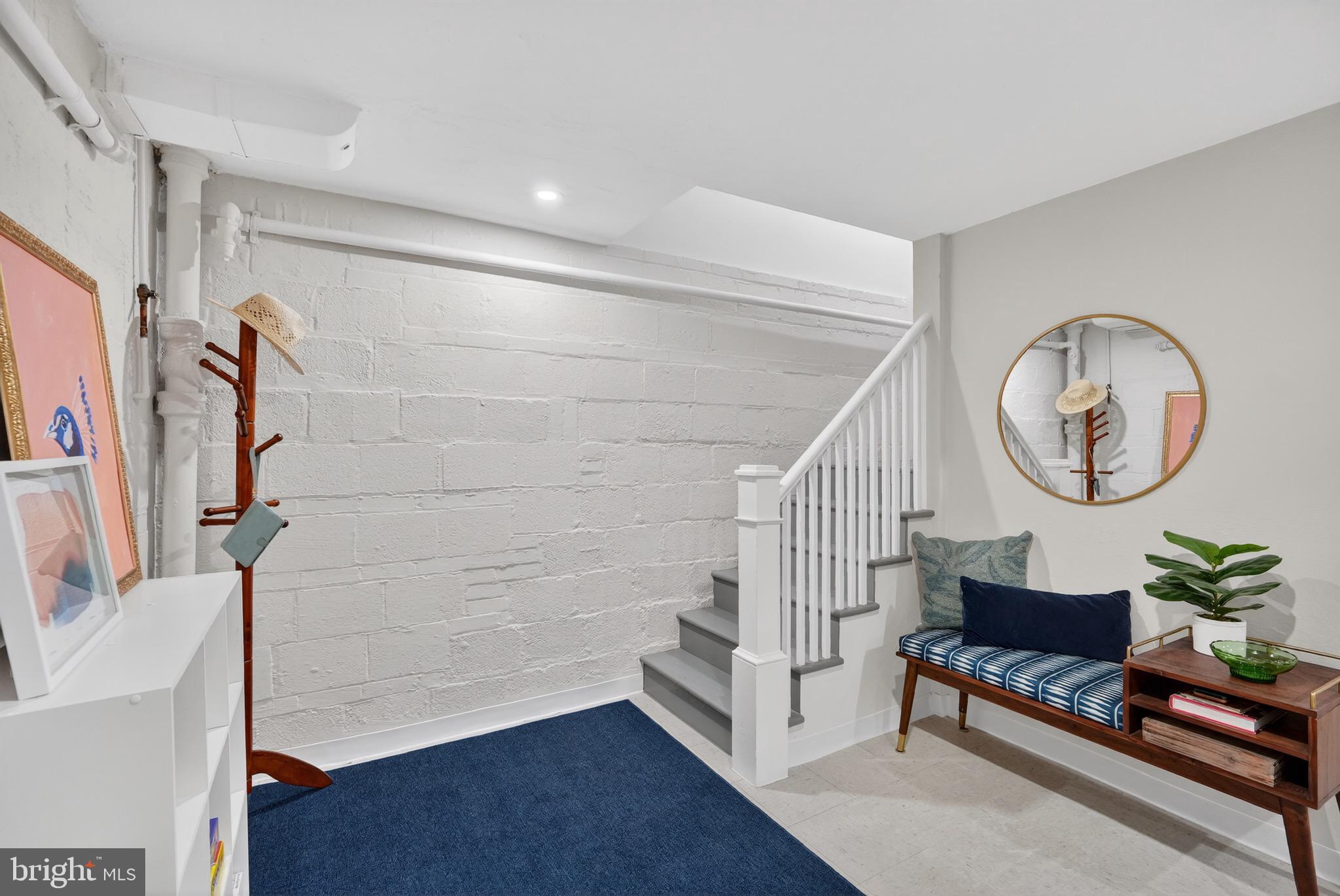 ROLLINGWOOD - Residential