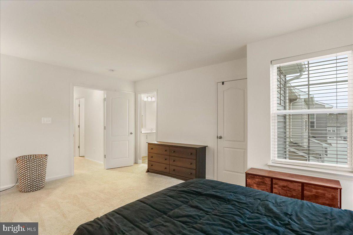 WHISPERING PINES - Residential Lease