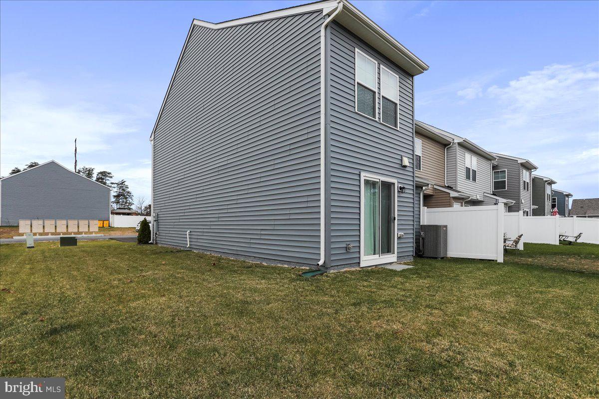 WHISPERING PINES - Residential Lease