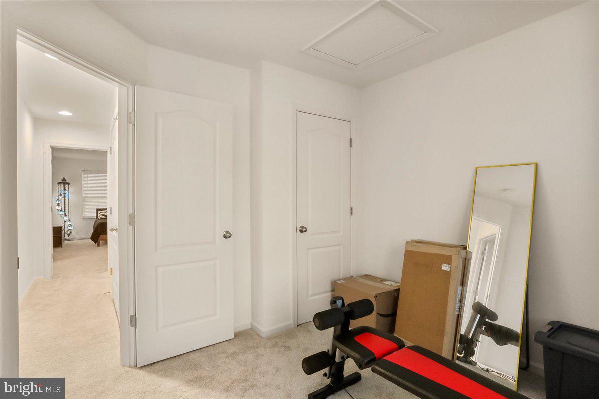 WHISPERING PINES - Residential Lease