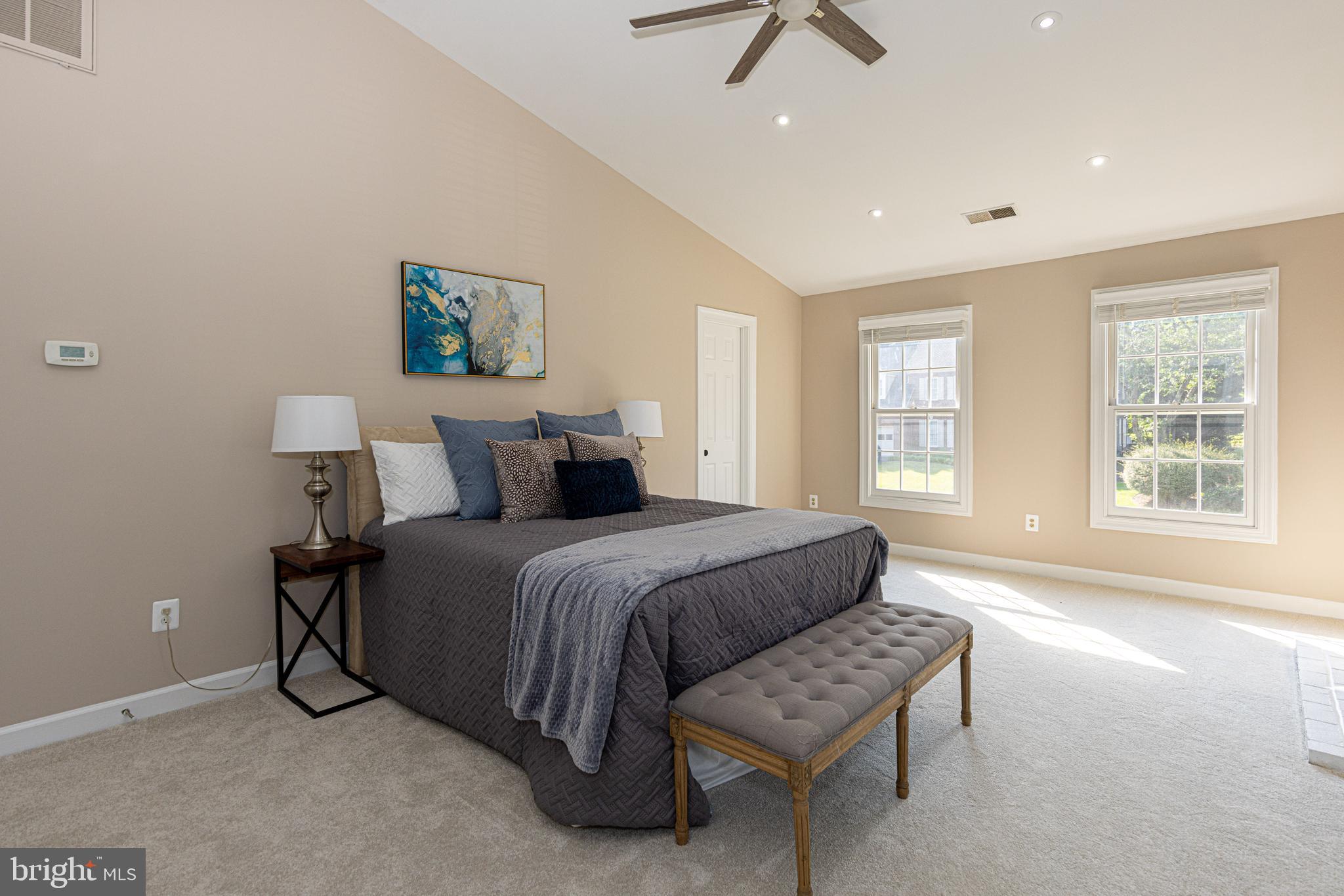 CROSSPOINTE - Residential