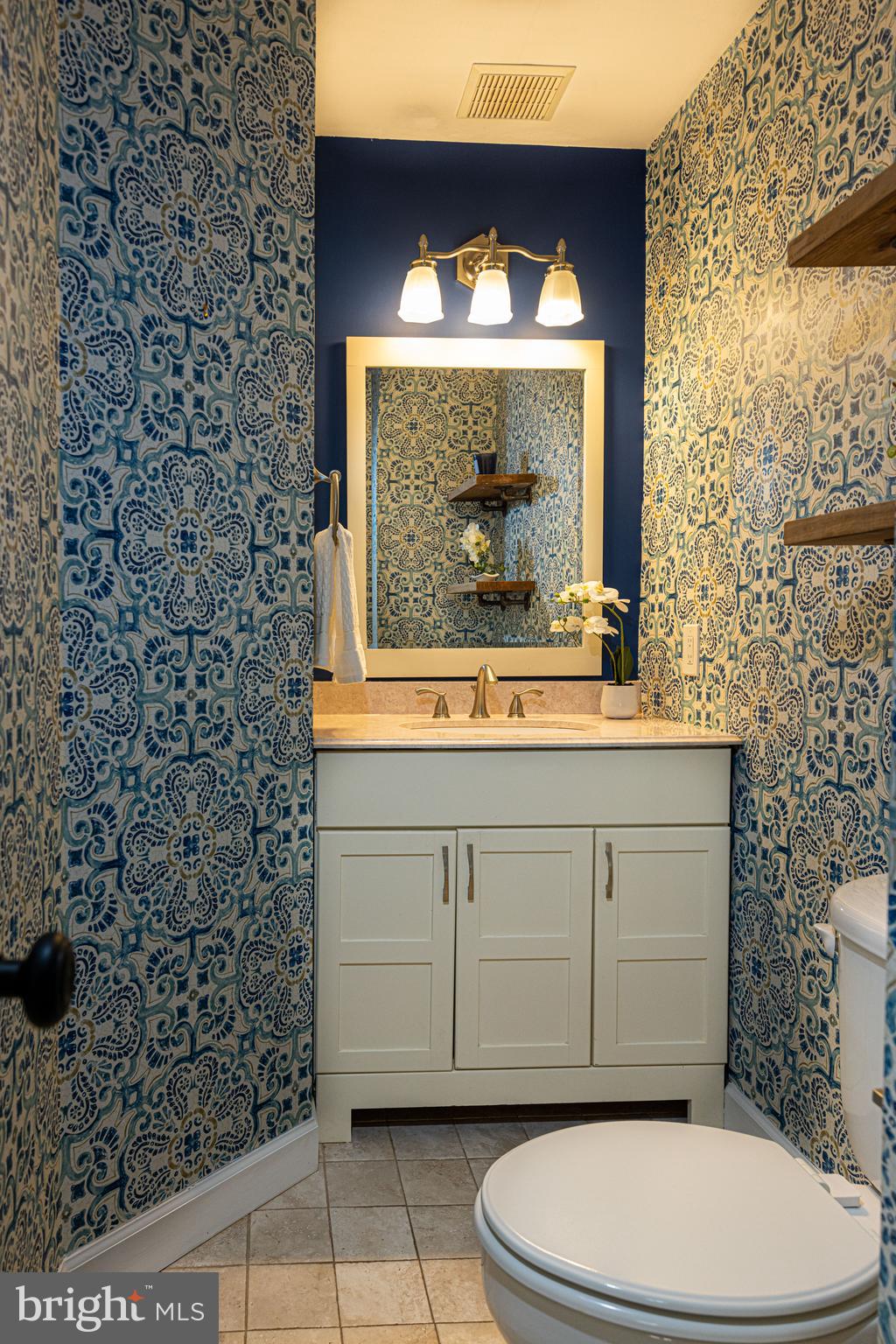 CROSSPOINTE - Residential