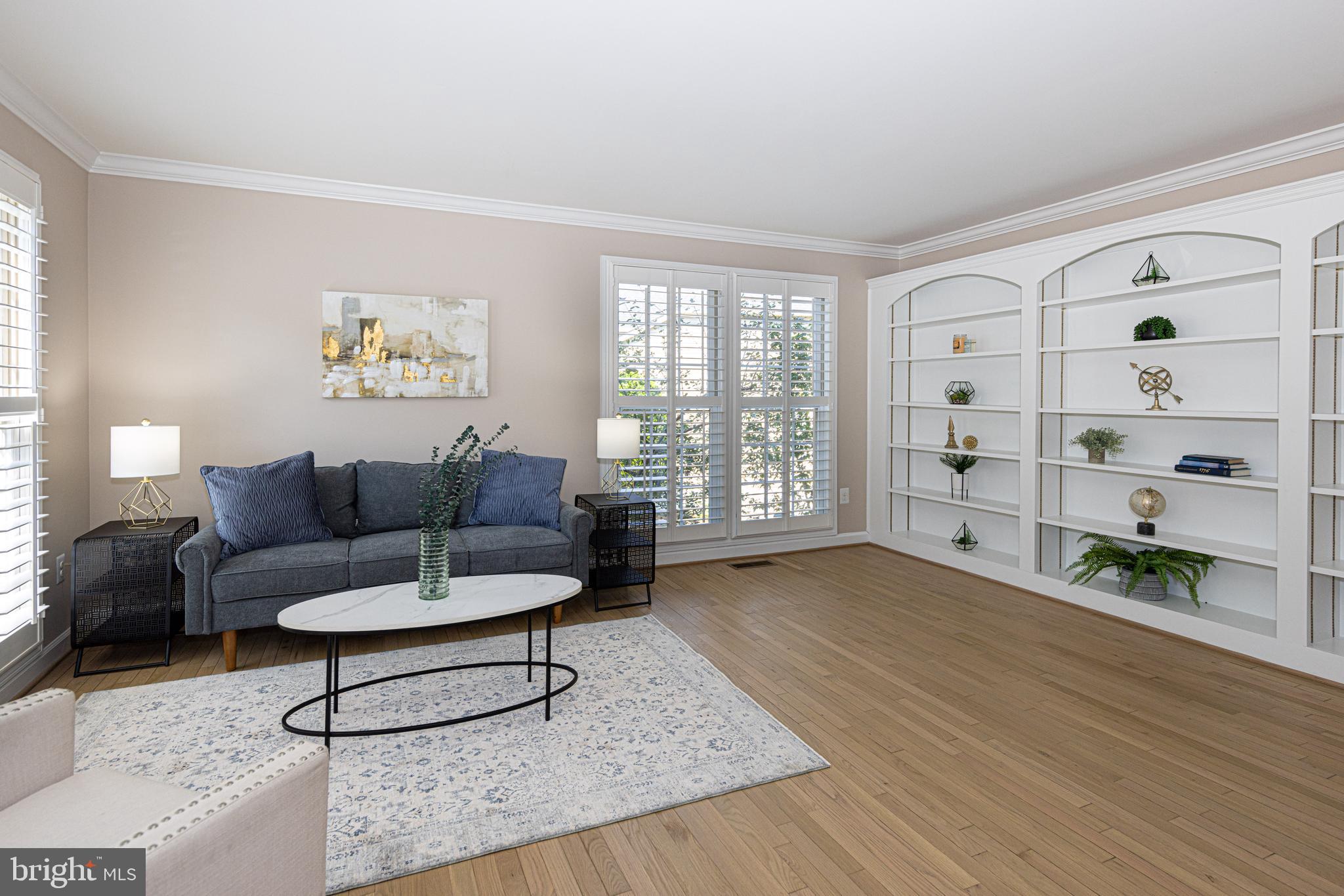 CROSSPOINTE - Residential