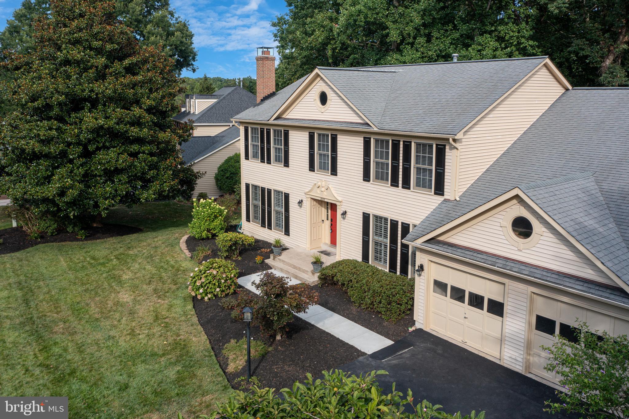 CROSSPOINTE - Residential