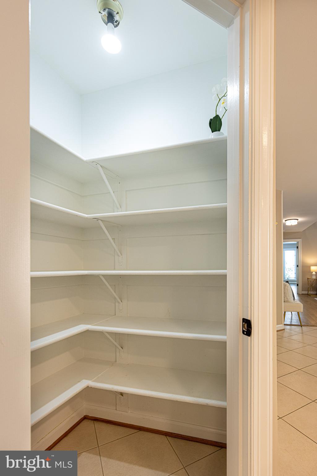 CROSSPOINTE - Residential