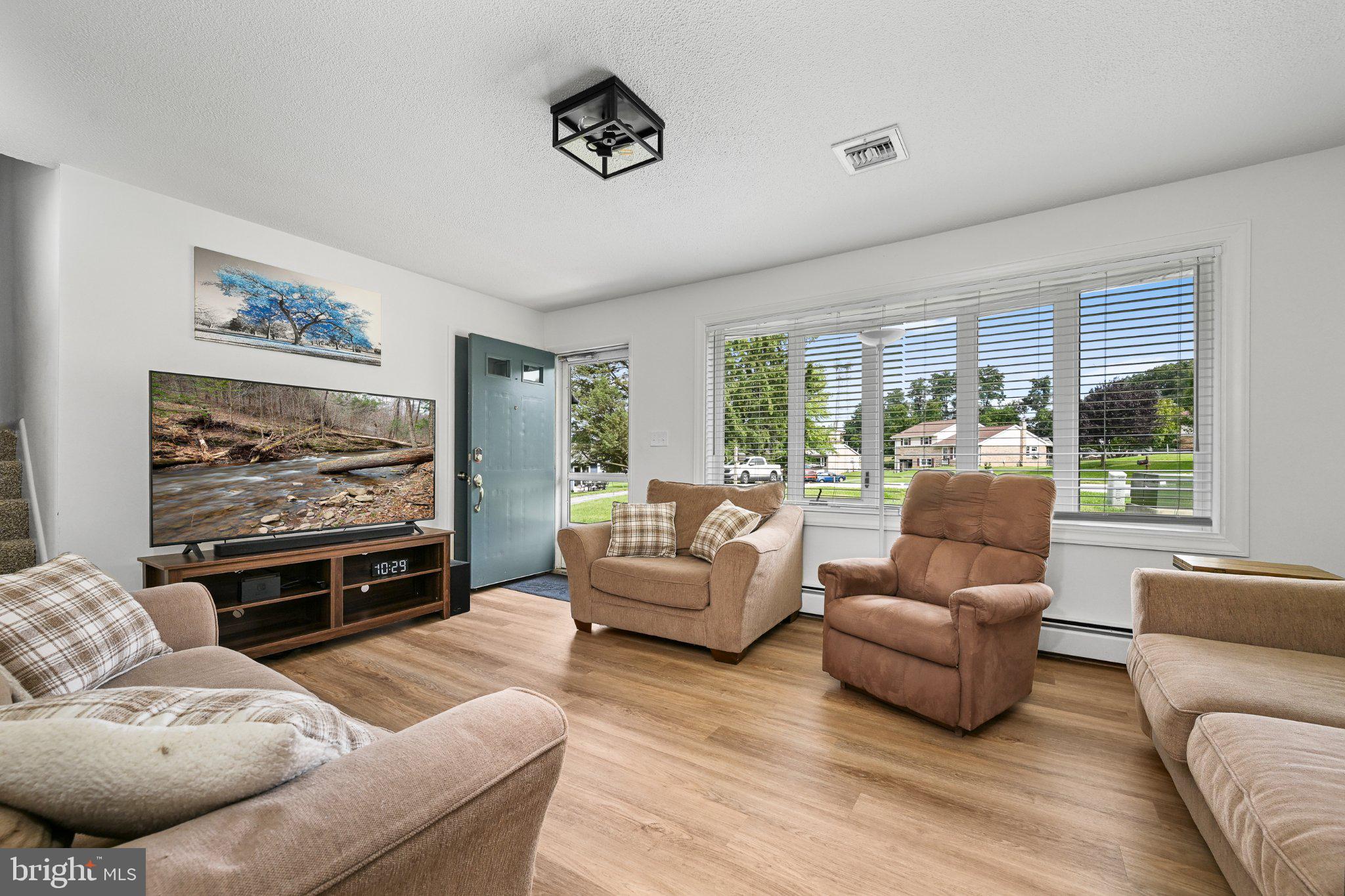 2113 HOPE DRIVE