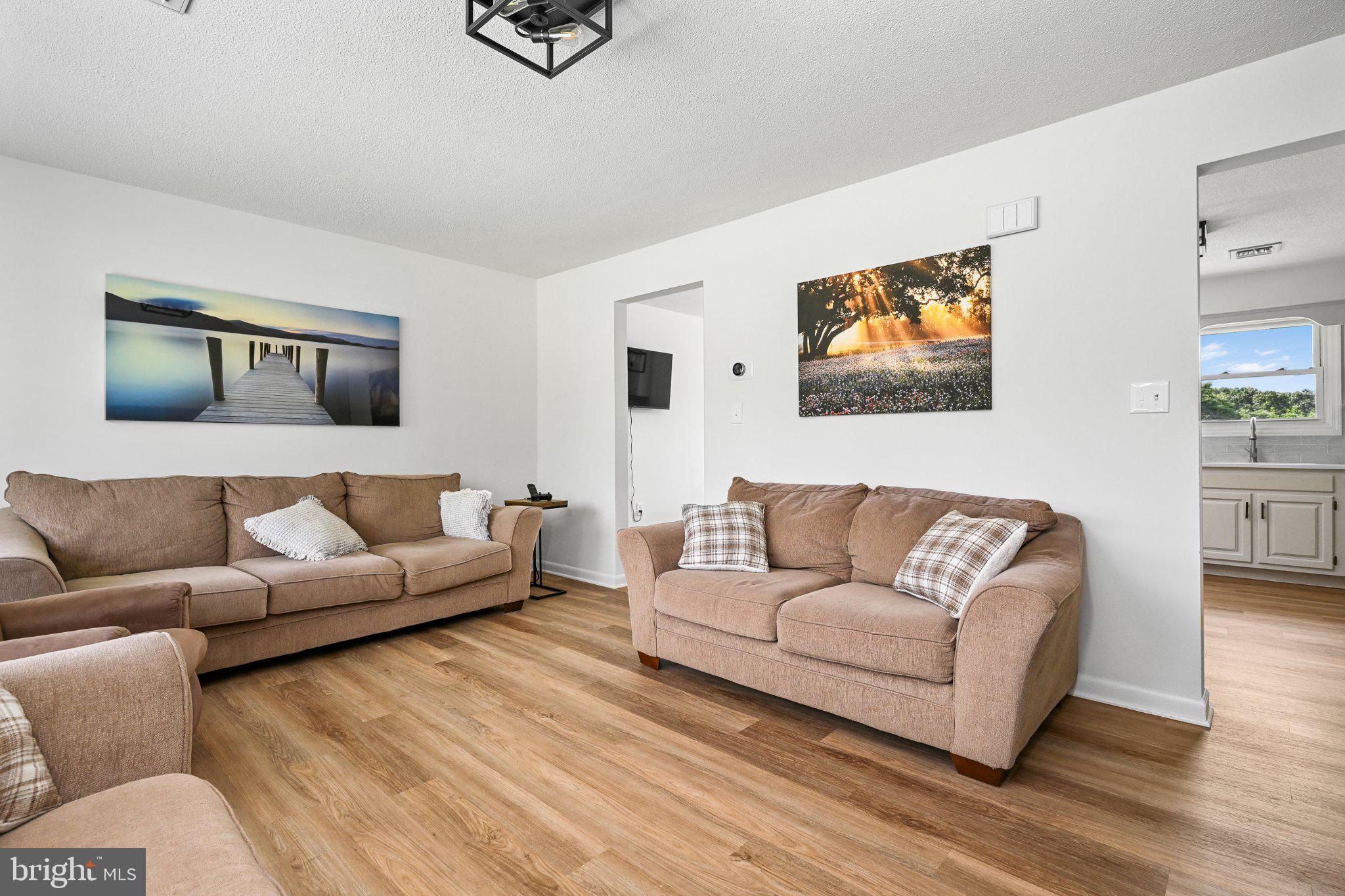 2113 HOPE DRIVE