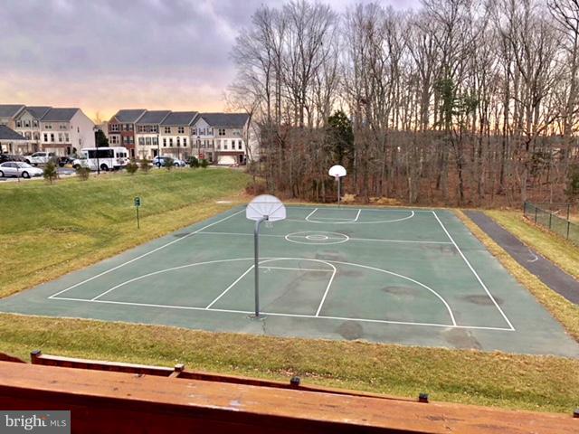 ALEXANDERS CHASE - Residential Lease