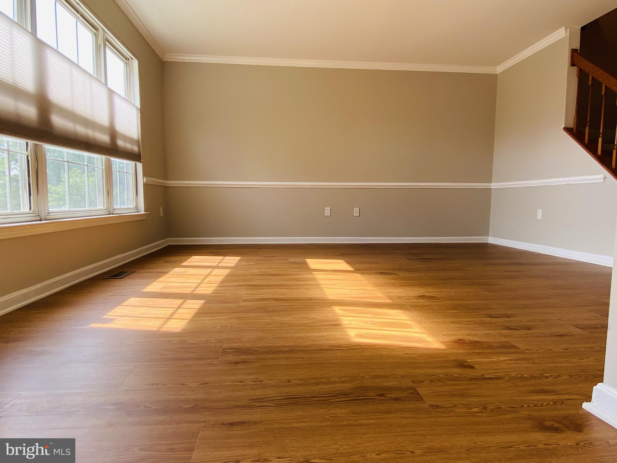 ROLLING BROOK - Residential Lease