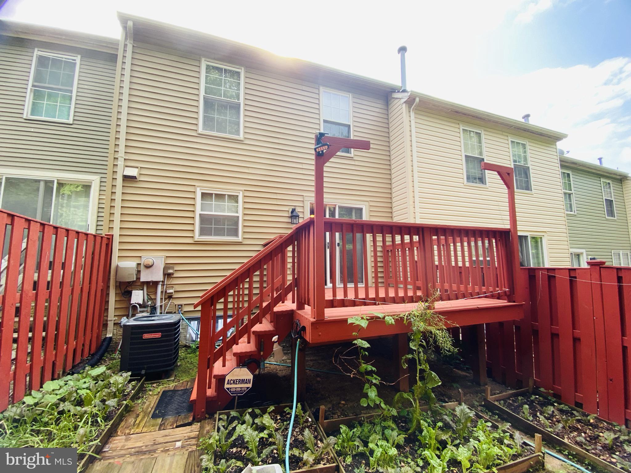 ROLLING BROOK - Residential Lease