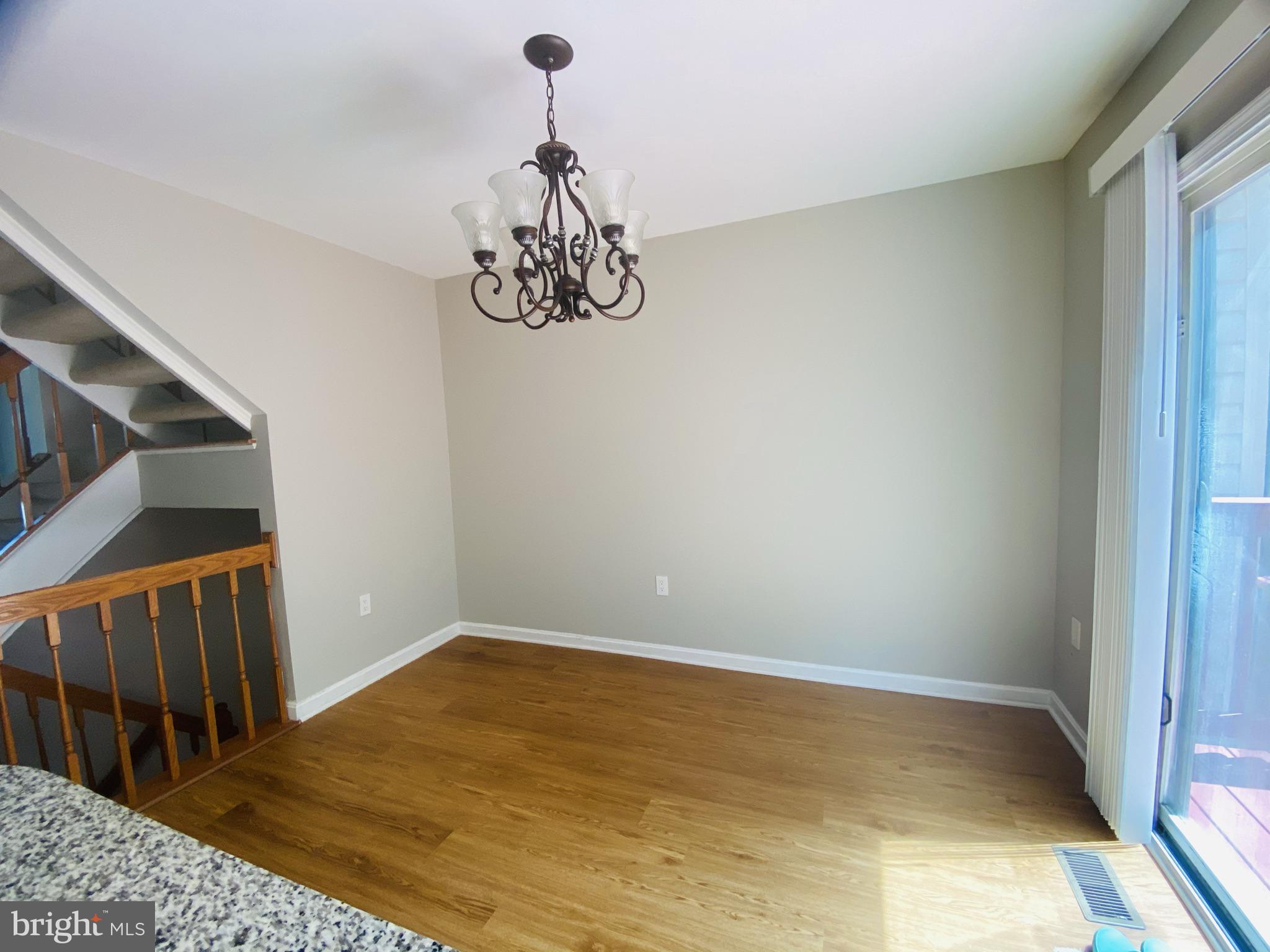 ROLLING BROOK - Residential Lease