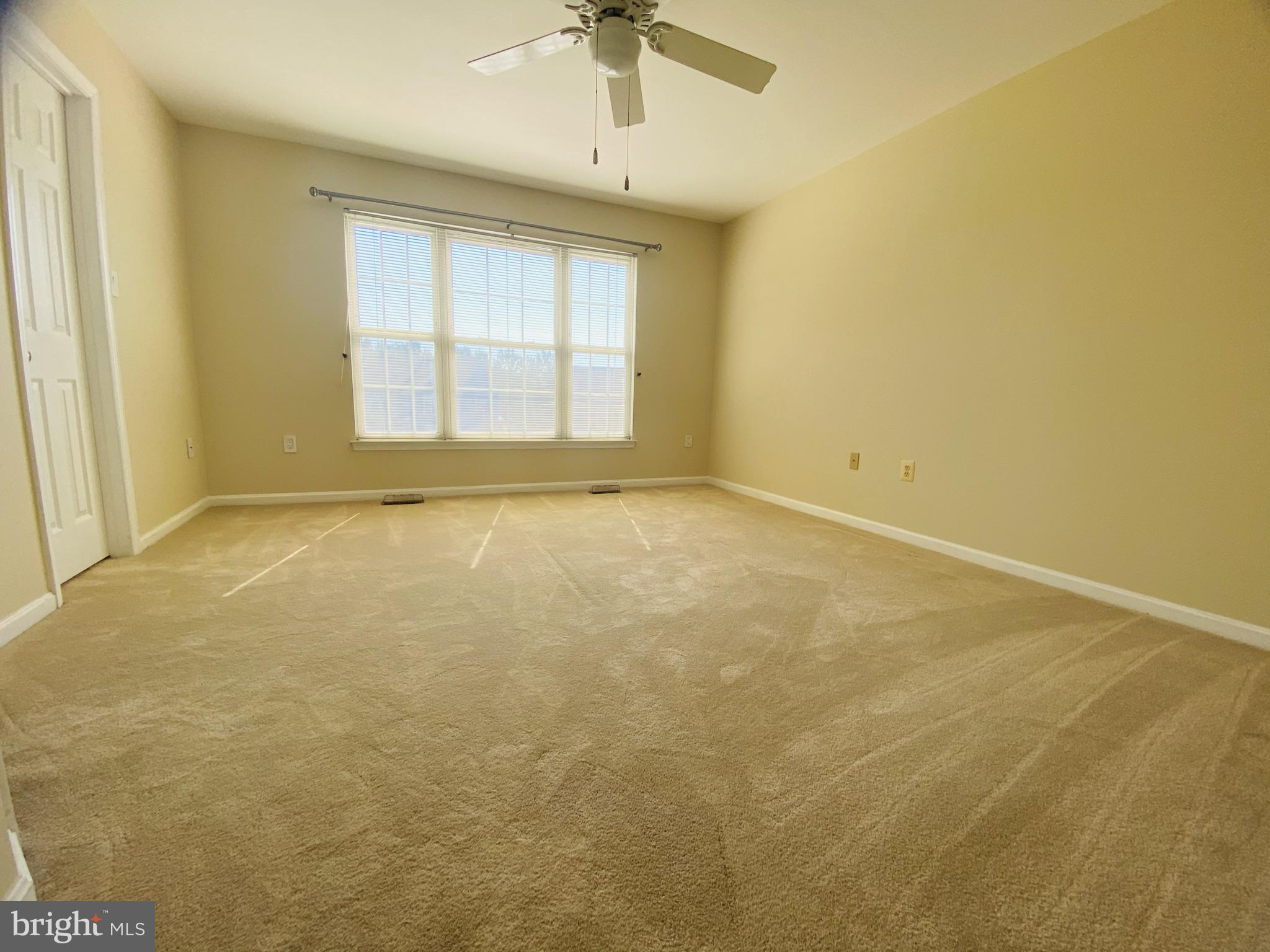 ROLLING BROOK - Residential Lease