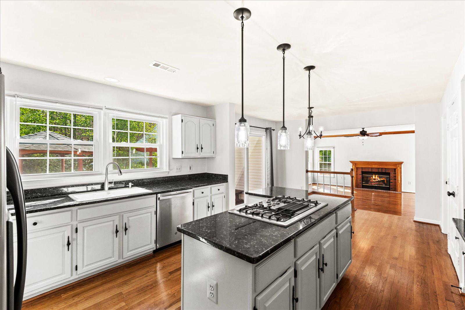 THE MANORS OF PARK RIDGE - Residential