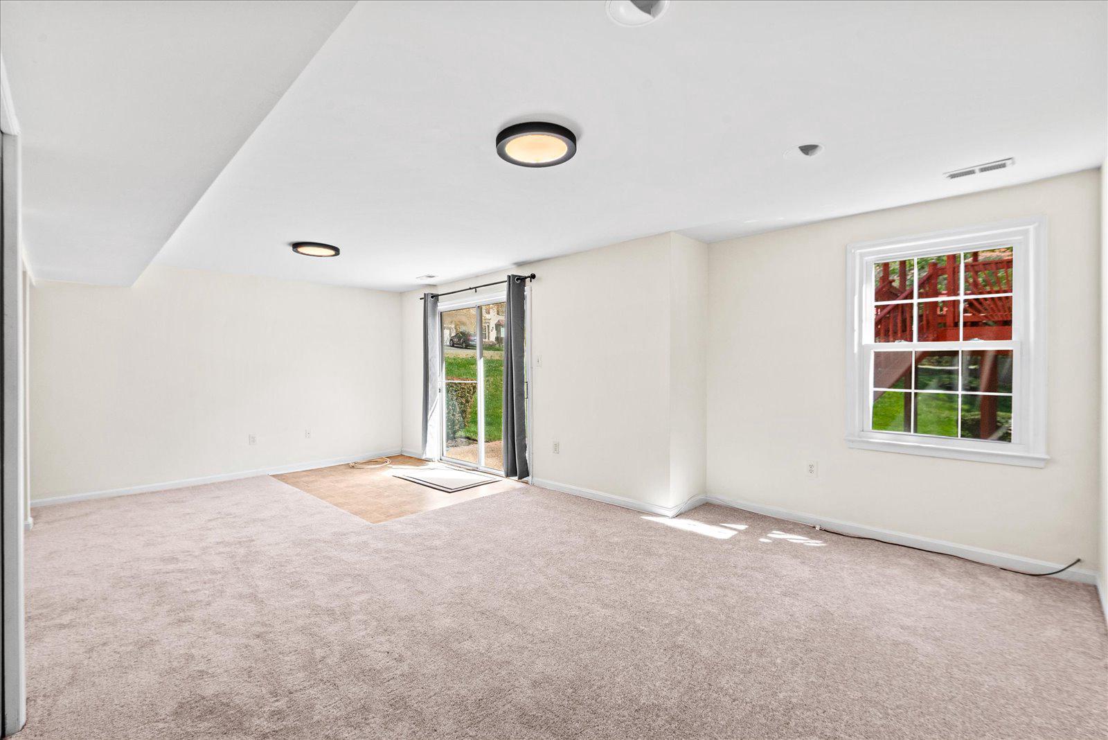 THE MANORS OF PARK RIDGE - Residential