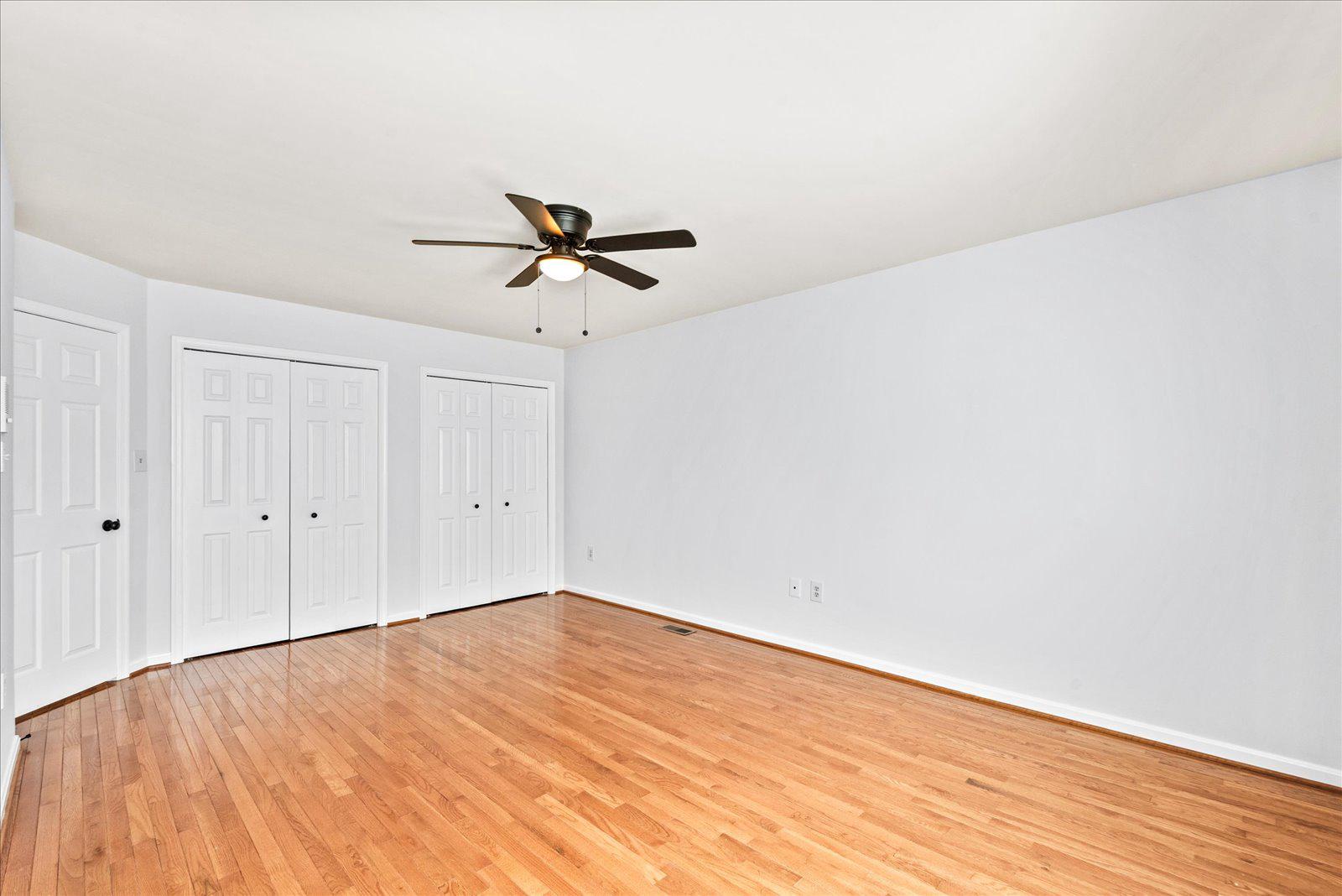 THE MANORS OF PARK RIDGE - Residential