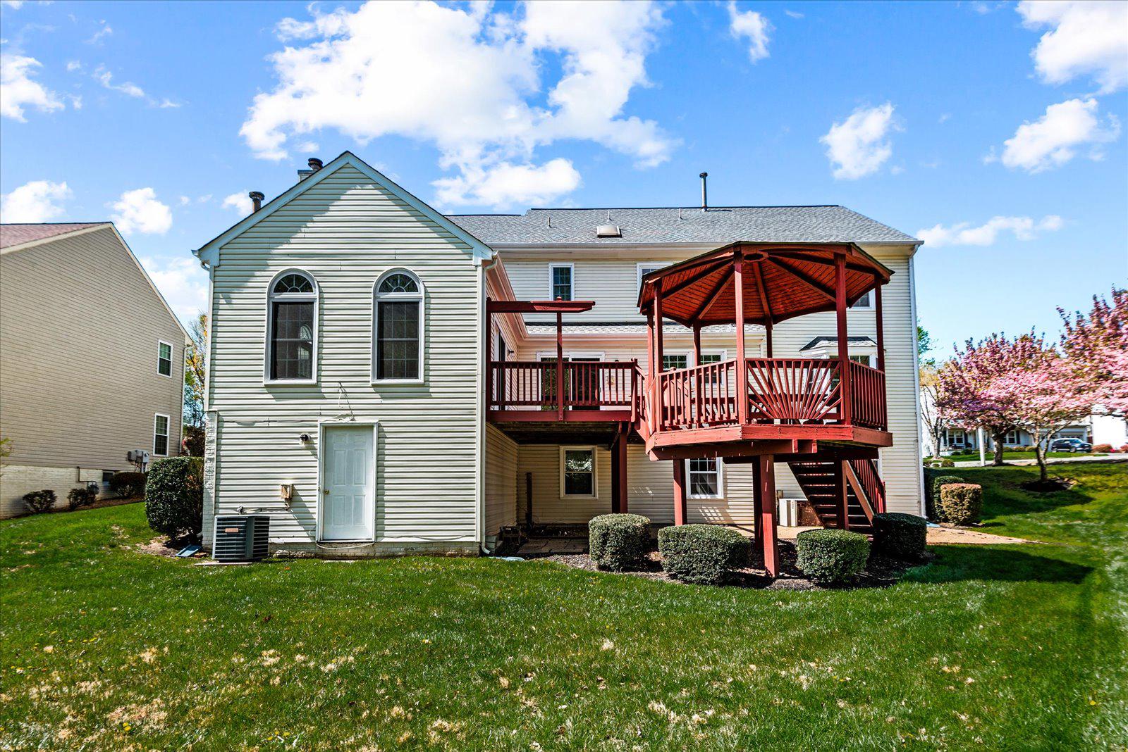 THE MANORS OF PARK RIDGE - Residential