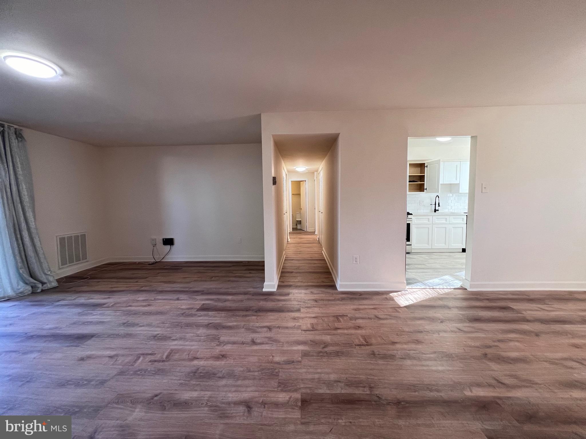 QUINCE ORCHARD - Residential Lease